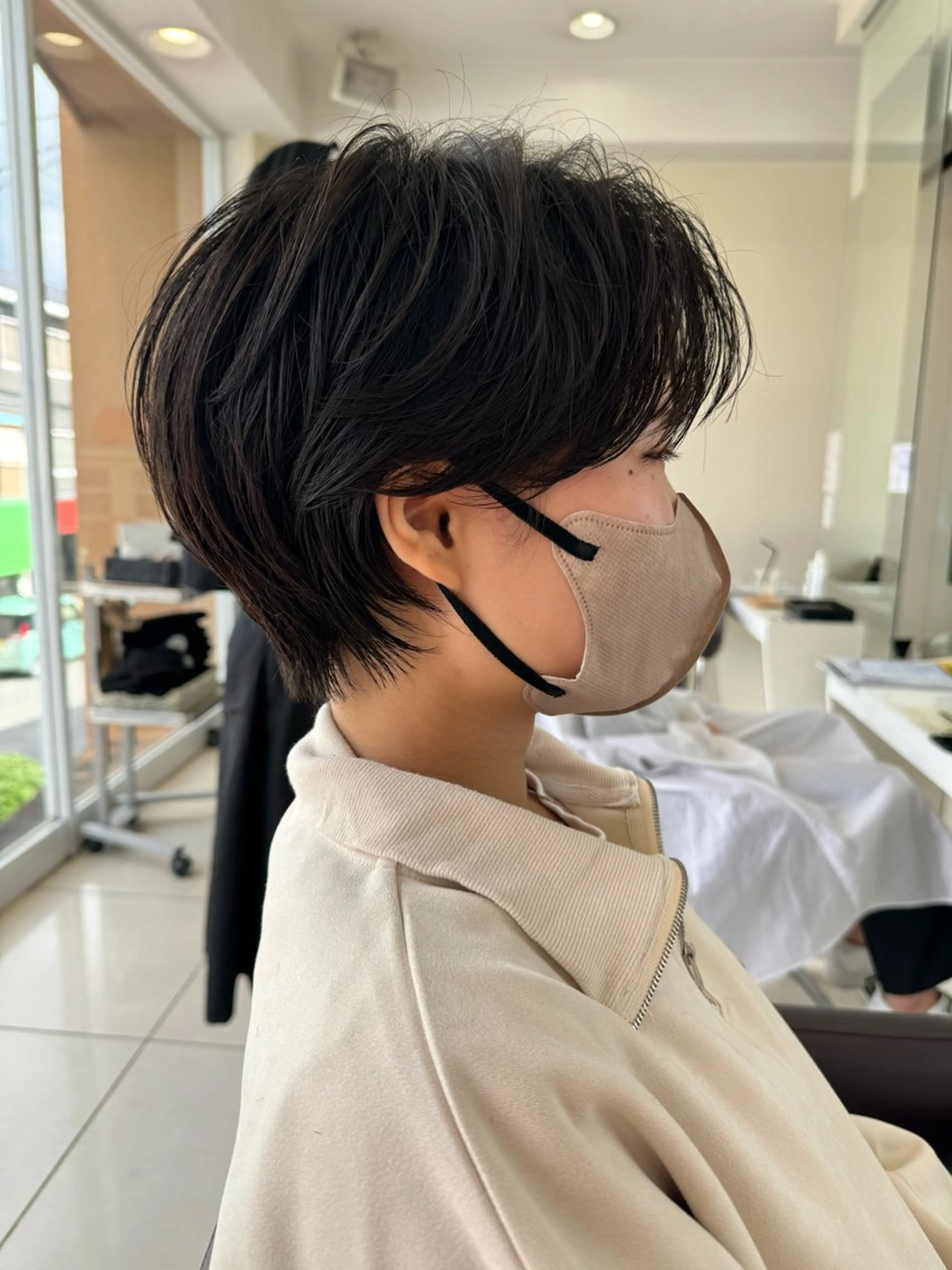 ショート ショートショートボブ うるはのヘアスタイル