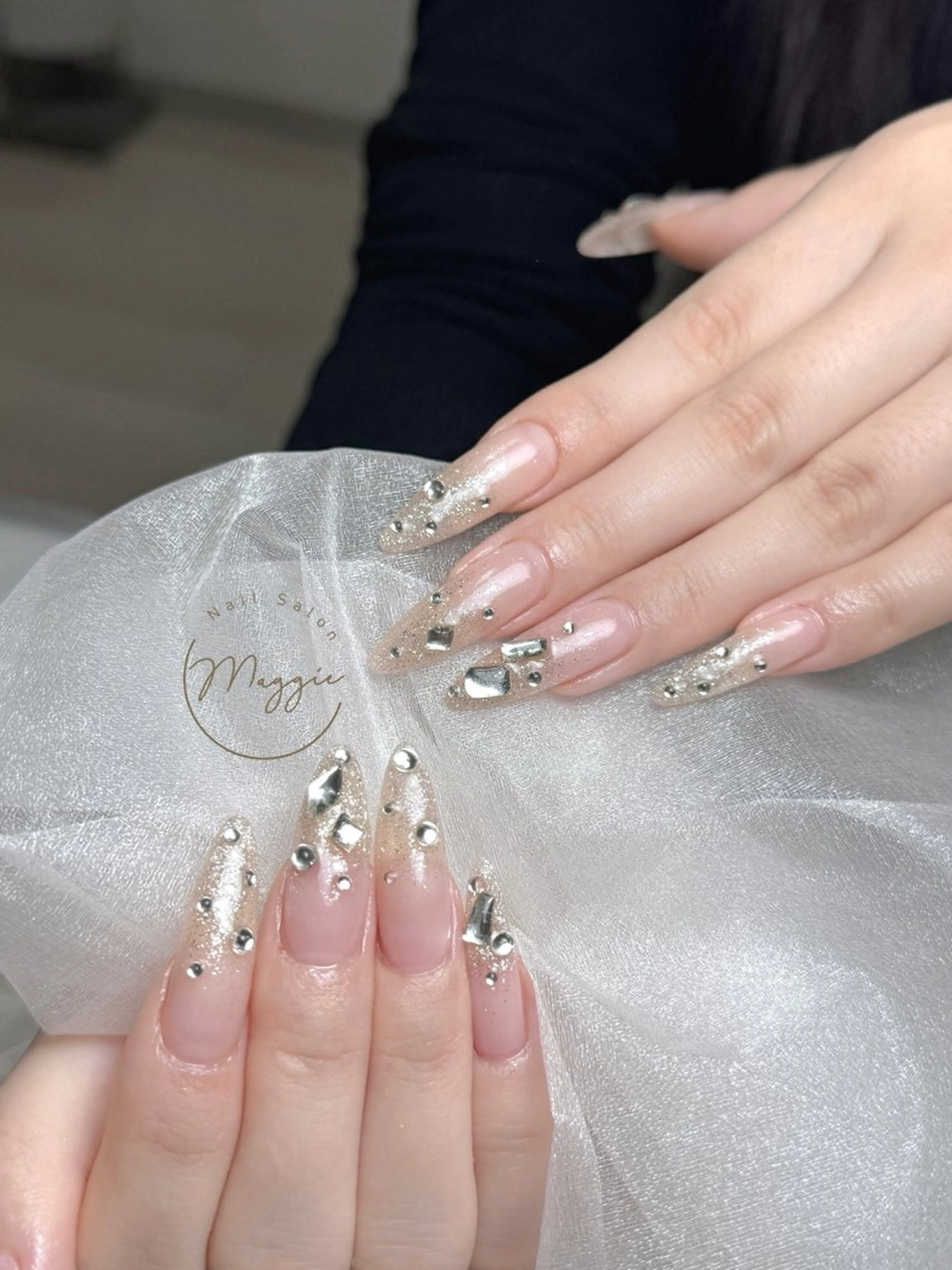 ネイル Maggie Nail🦩のネイルデザイン