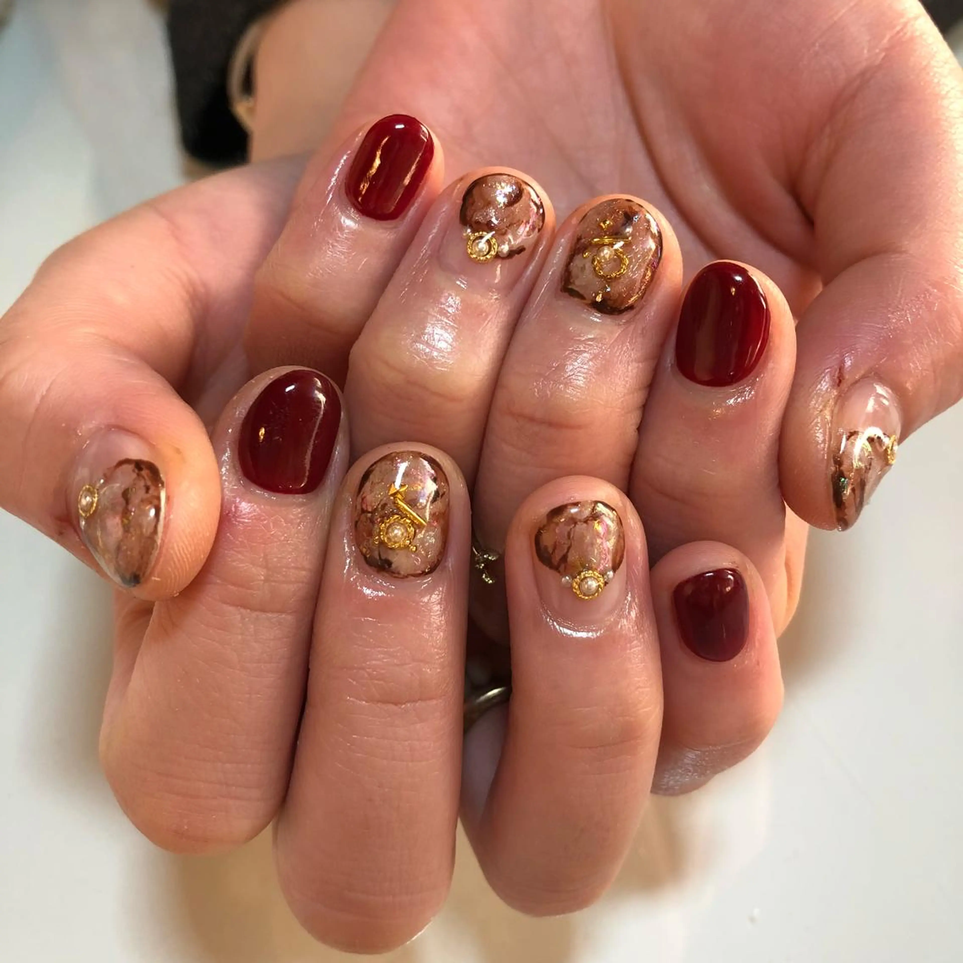 ネイル べっ甲ネイル g-up nail所属・米田 律子のネイルデザイン