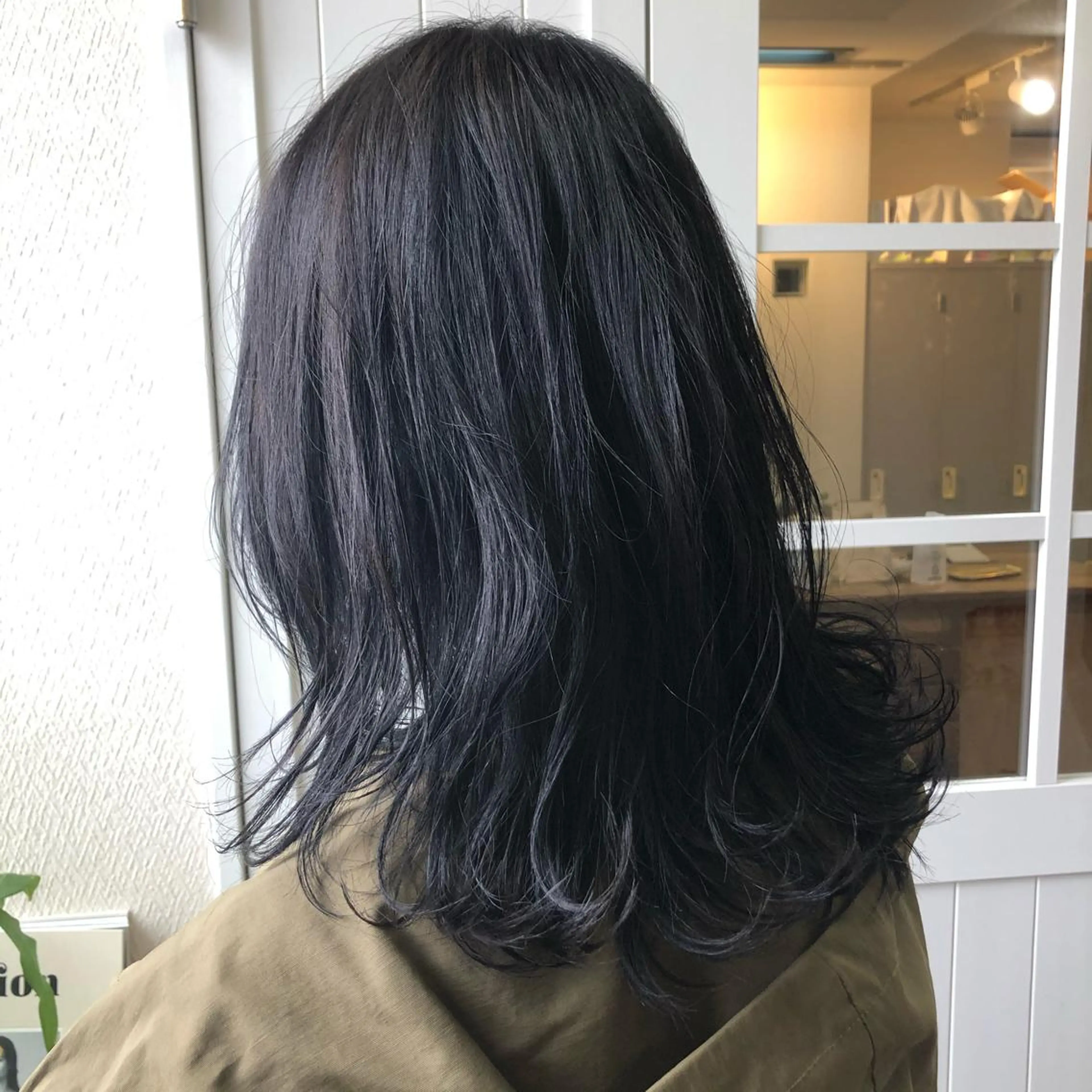 セミロング カラー アッシュ 黒髪 透明感カラー ダークアッシュ 江上拓郎/ショート /酸性ストレートのヘアスタイル