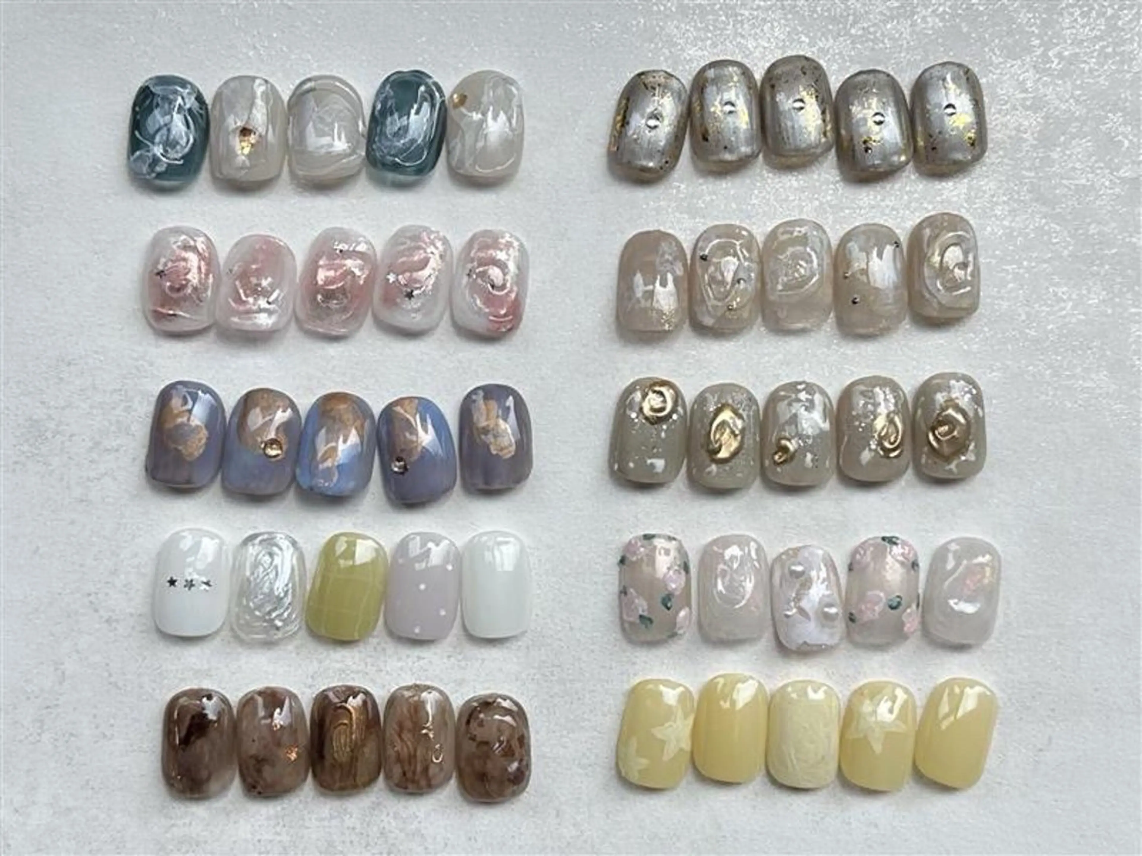 ネイル ハンドネイル scré as Ételのネイルデザイン