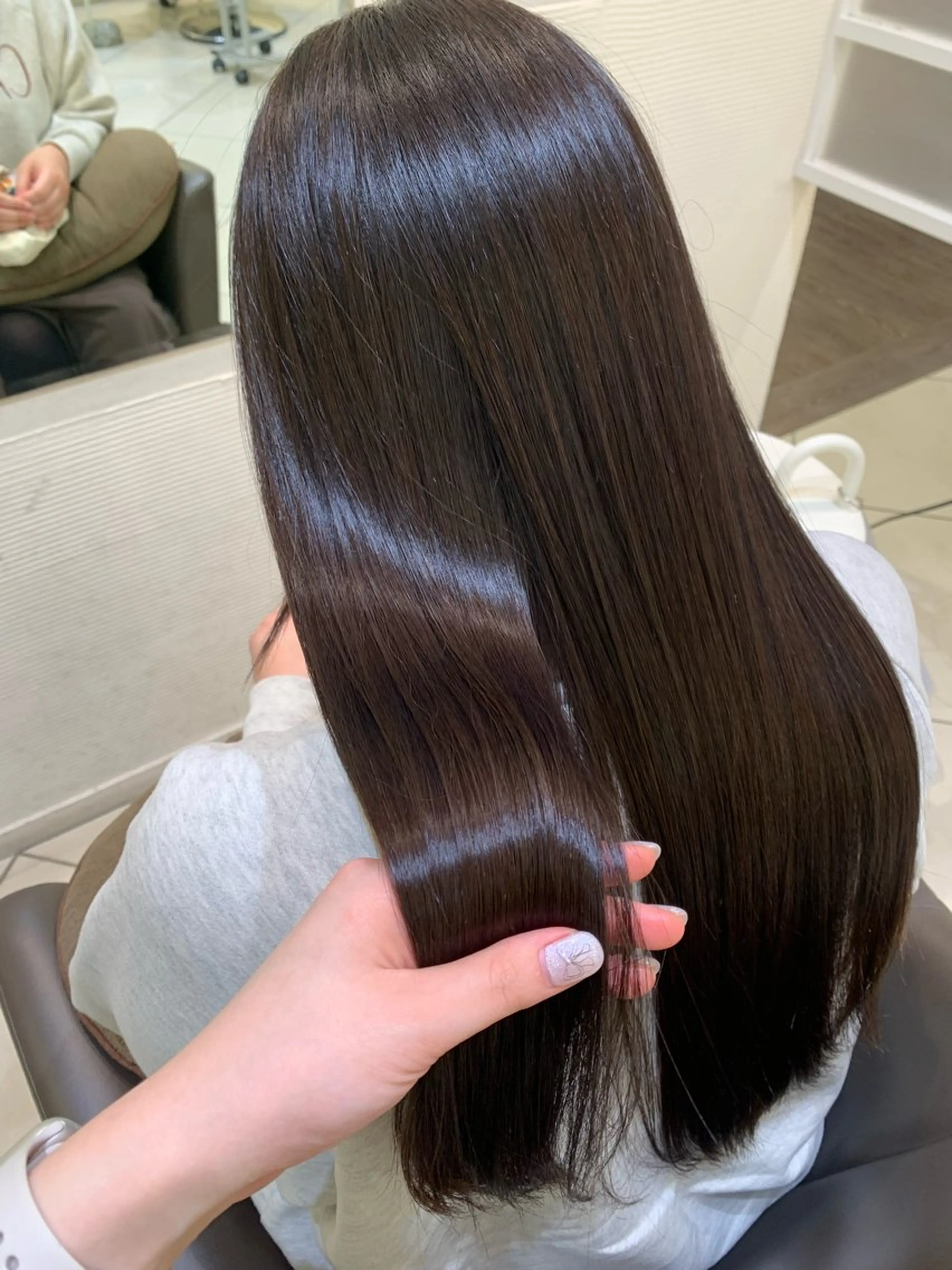 ロング 韓国レイヤー🪽 耳ツボジュエリーのヘアスタイル