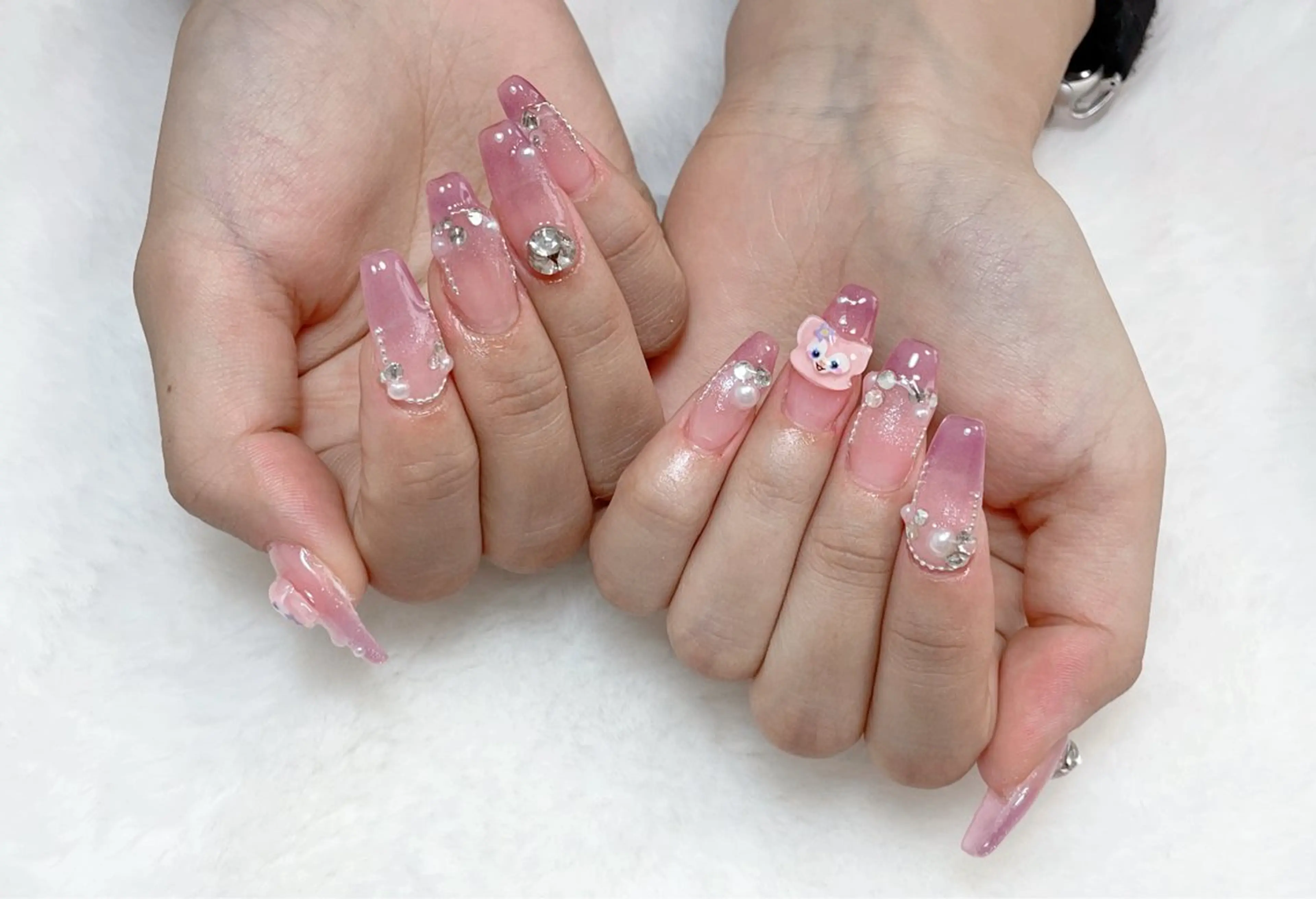 ネイル アートネイル フットネイル ジェルネイル マグネットネイル 持ち込み ハンドネイル B·U Nail大宮 長さだし専門店のネイルデザイン