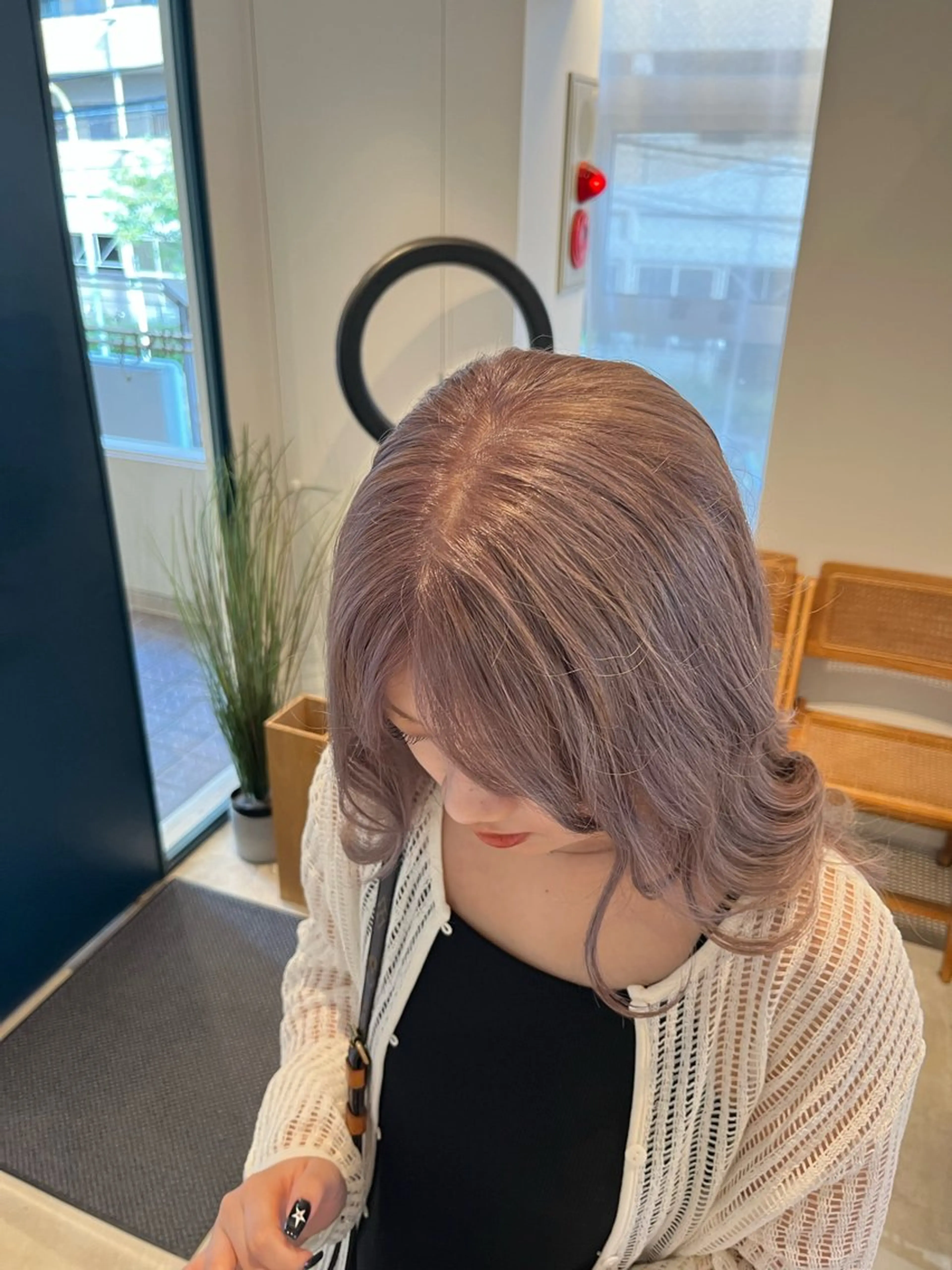 【特別価格❗️】ケアブリーチ使用！選べるオンカラー＋トリートメントの写真