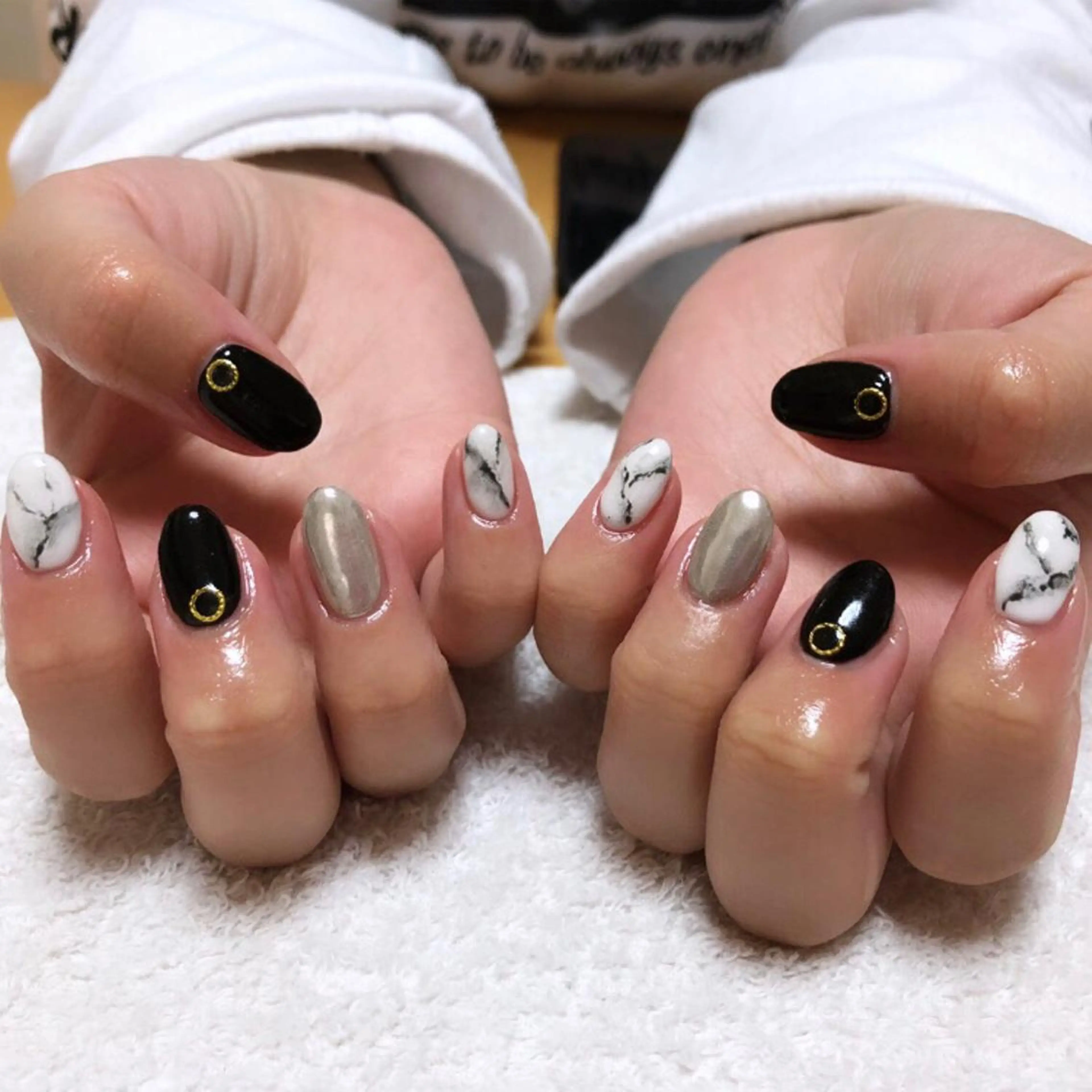 ネイル ハンドネイル private_ salon.Leaのネイルデザイン