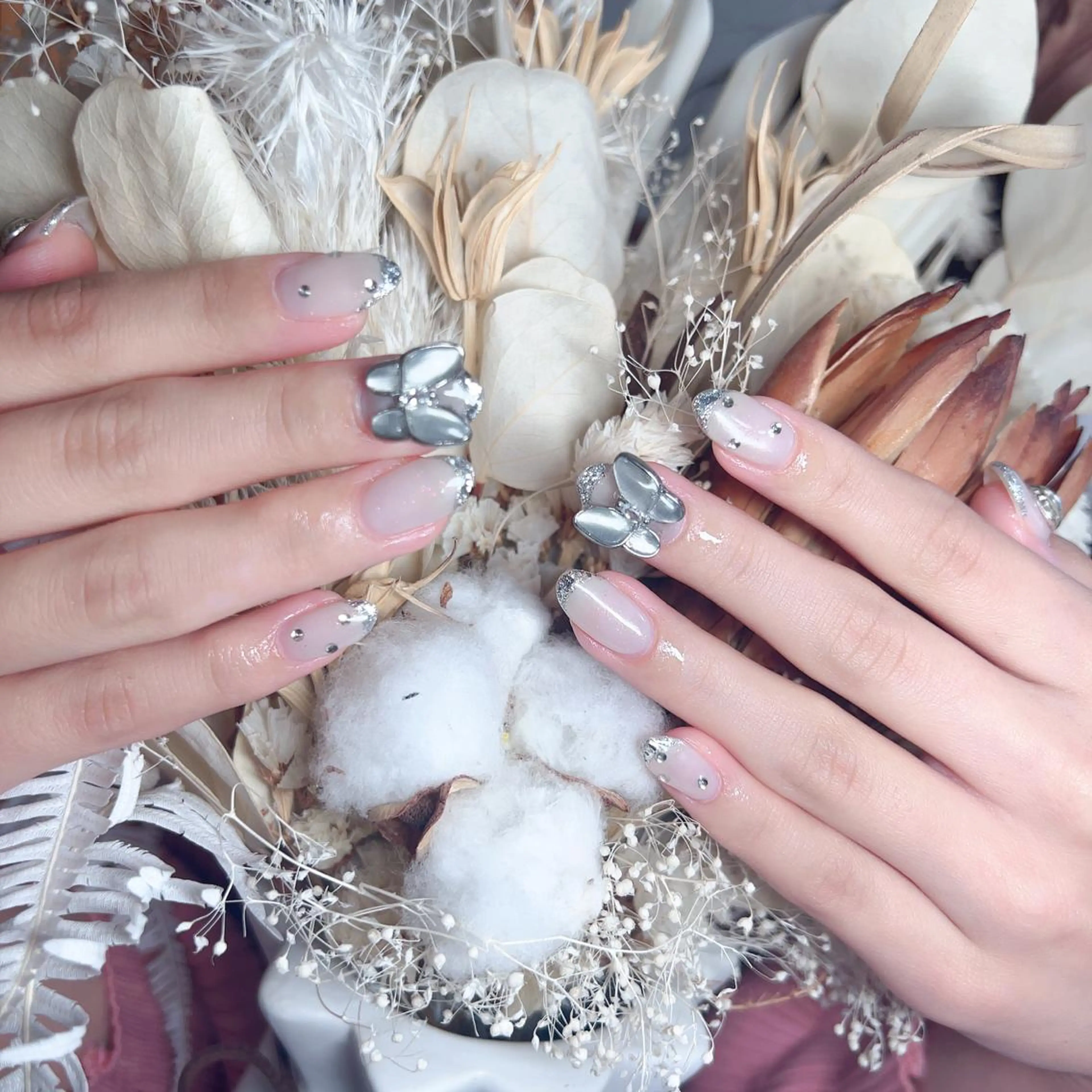 ネイル ハンドネイル M🌷nail 長さだし専門店のネイルデザイン