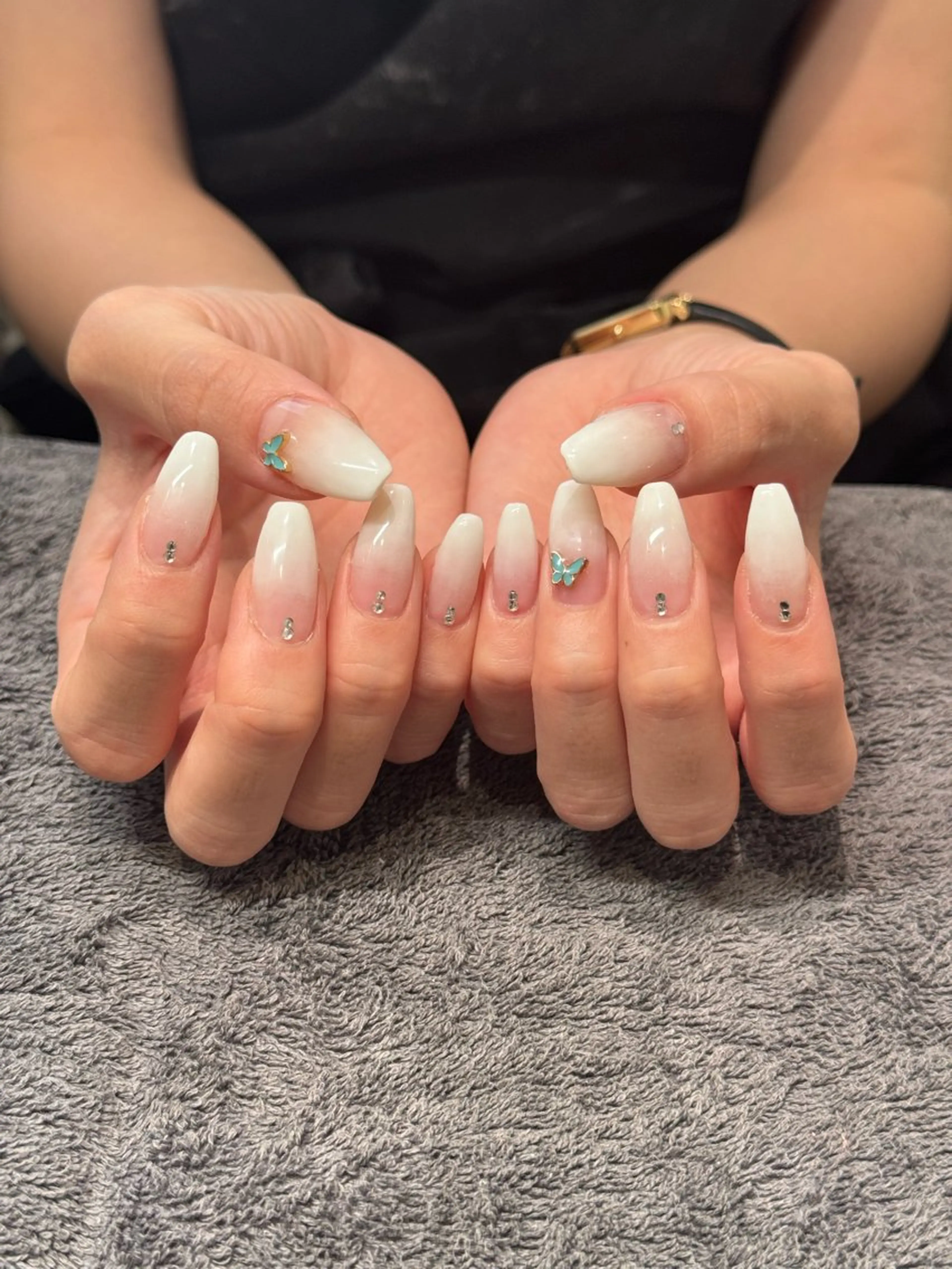 ネイル AVANCE. 小西 香奈琉のネイルデザイン