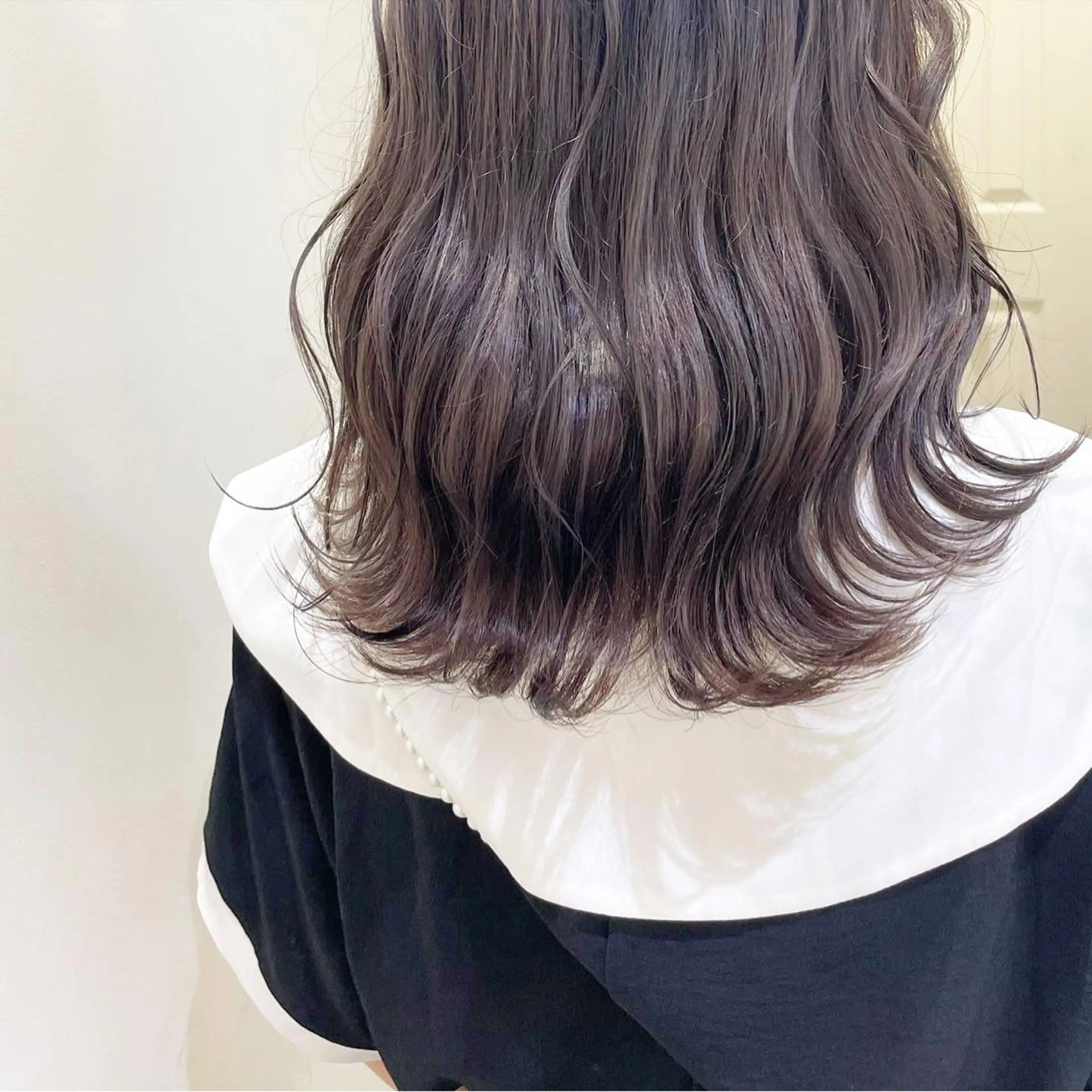 ミディアム カラー ヘアアレンジ ブリーチ 透明感カラー パープルカラー エクステ/ハイトーン 🐏☁️miminaのヘアスタイル