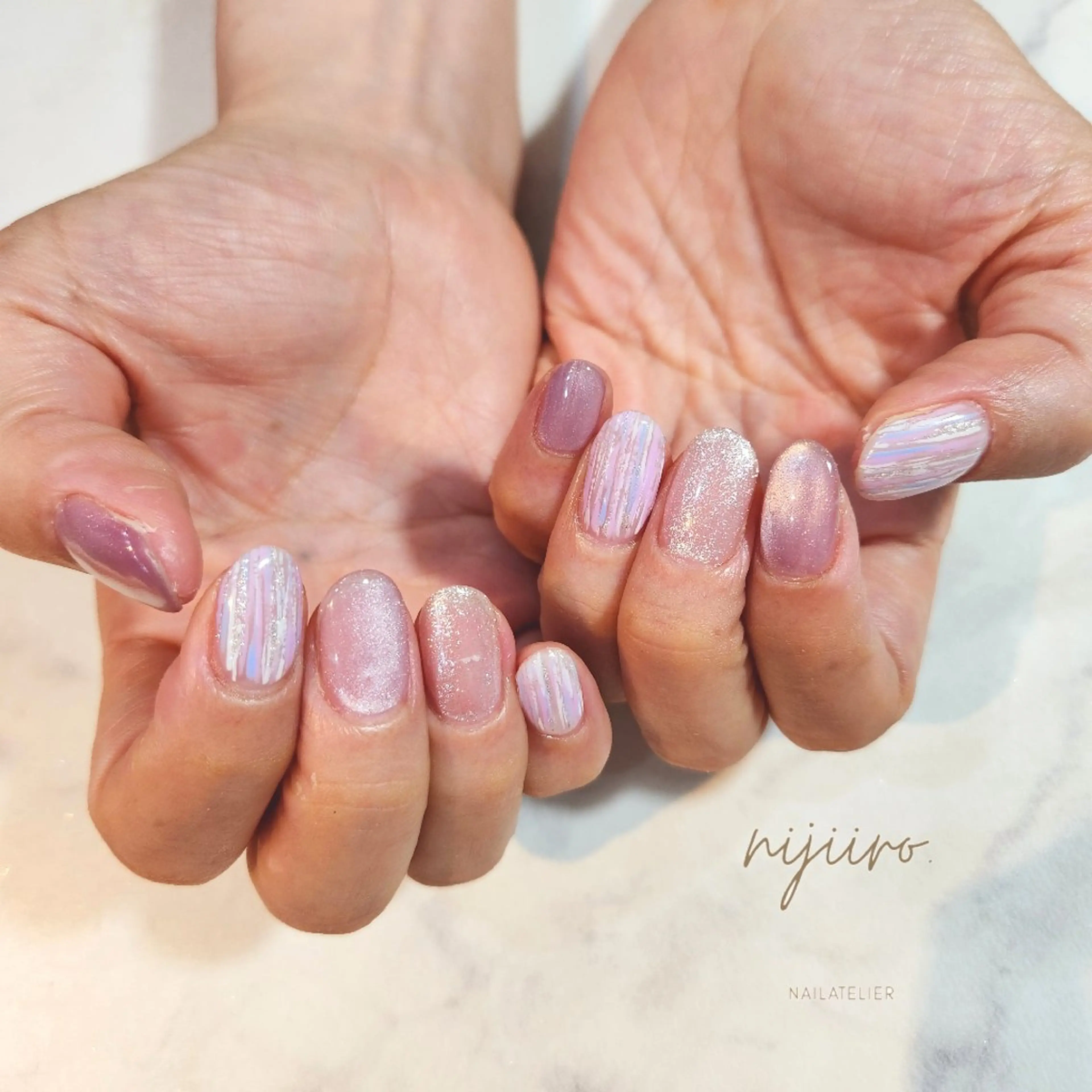 ネイル ハンドネイル nailatelier nijiiro.所属・nijiiro🌈 サトウのネイルデザイン