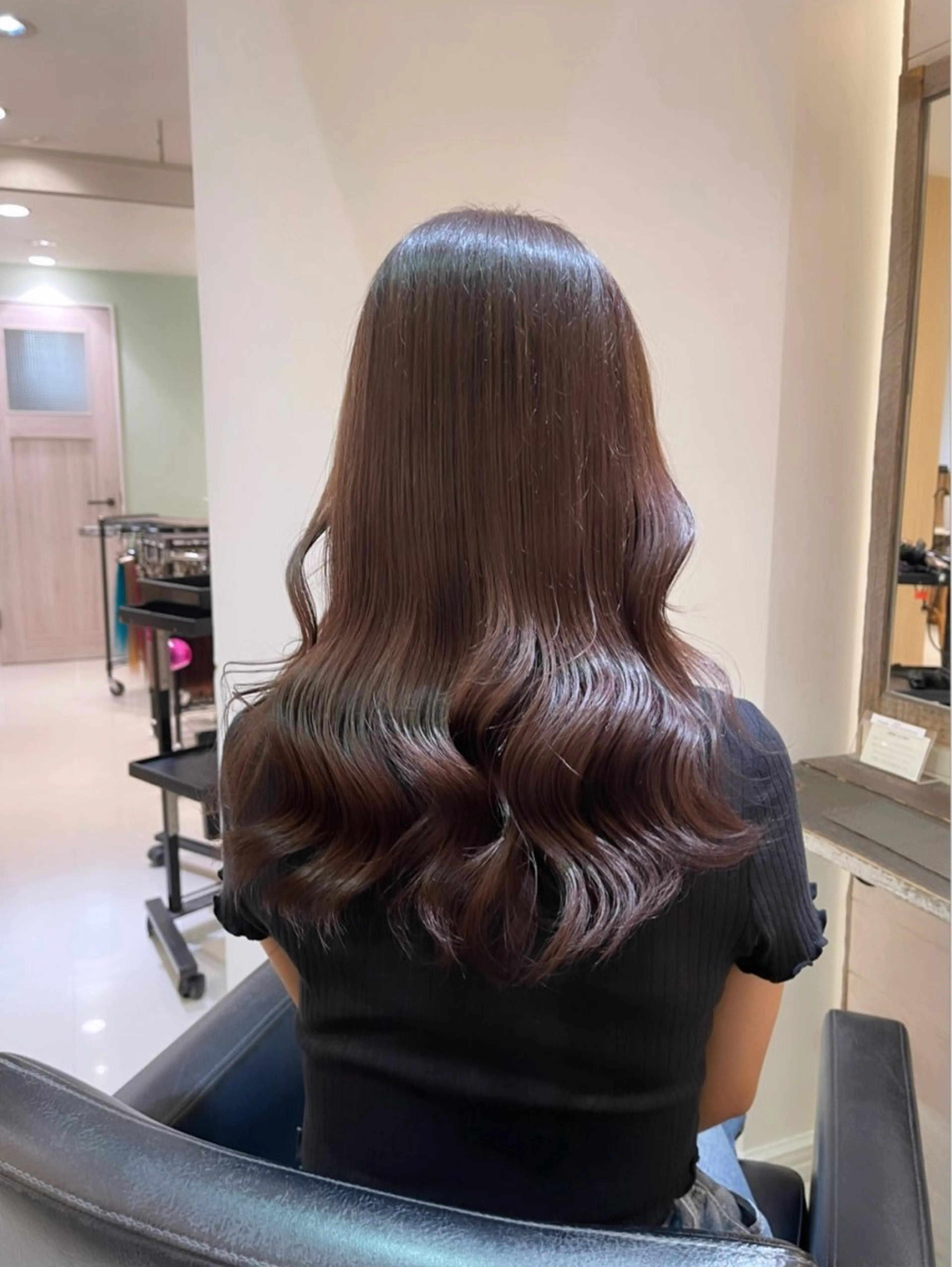 セミロング カラー 赤み消し透明感カラー オオヤマのヘアスタイル