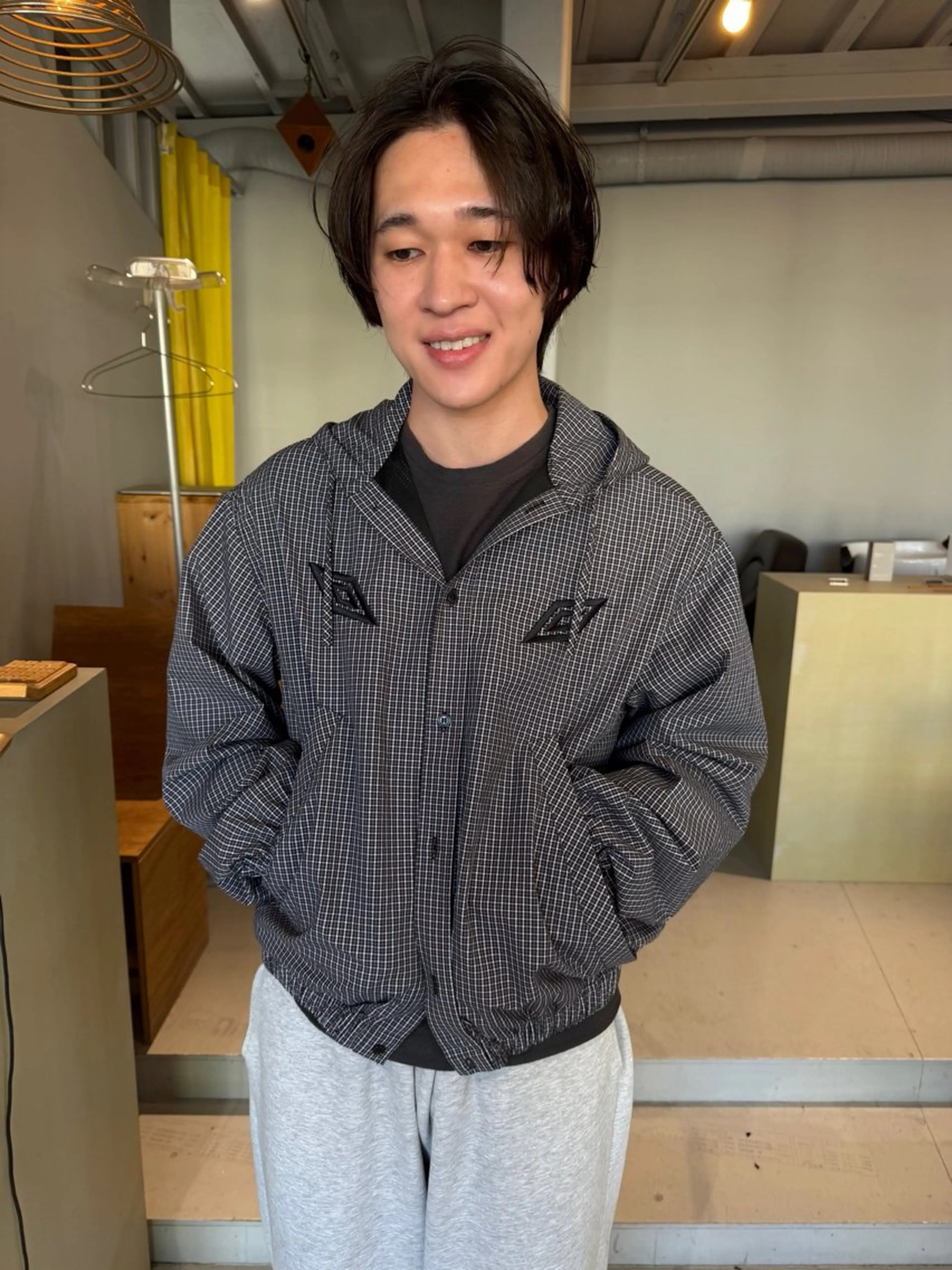 ミディアム ボブ カット 金津 魁杜のヘアスタイル