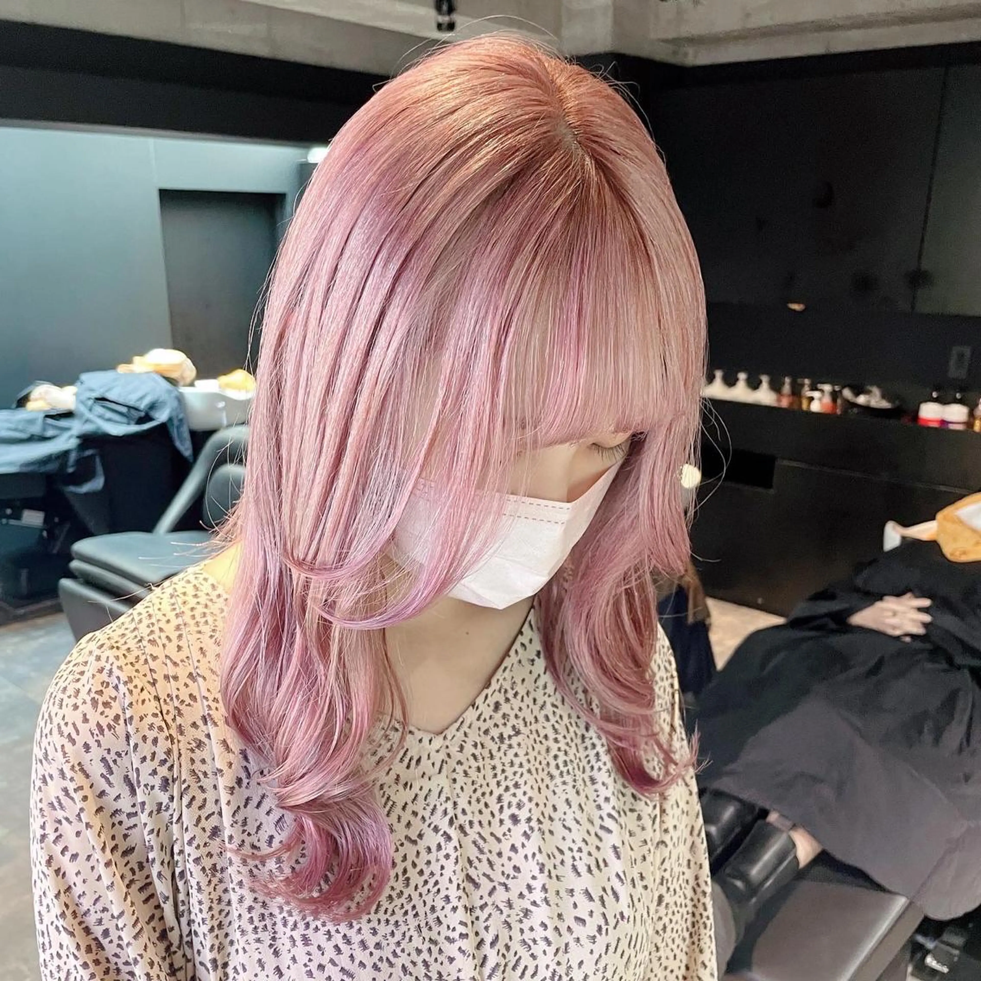 ロング カラー ピンクカラー ヘアカラー トリートメント ✨ハイトーン✨ 濱田知孝のヘアスタイル