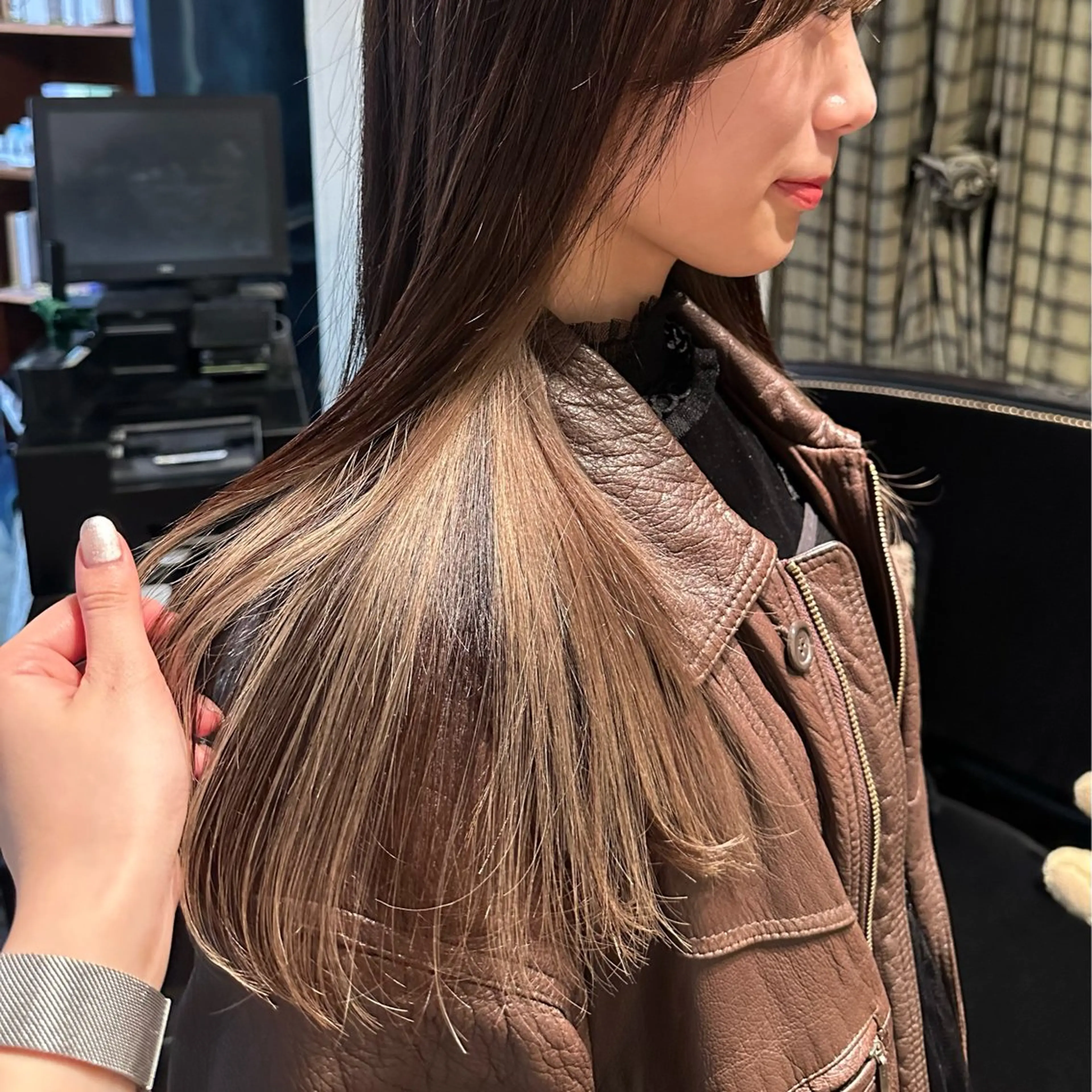 🫧🧸カット+人毛100%シールエクステ20本🧸🫧(ハイライト、インナーにオススメ◎)の写真