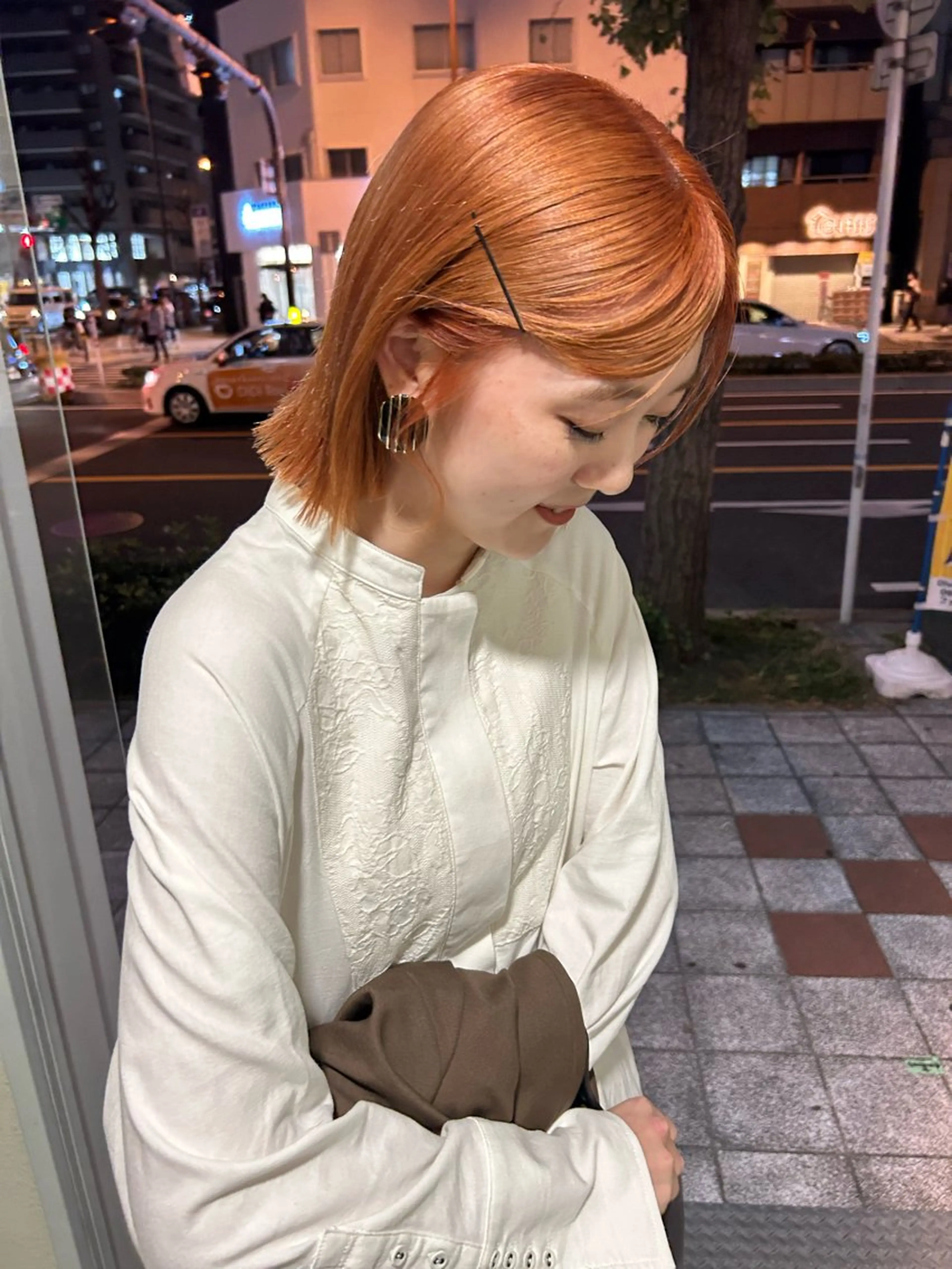 ミディアム 薄暮 マツイ　レンのヘアスタイル