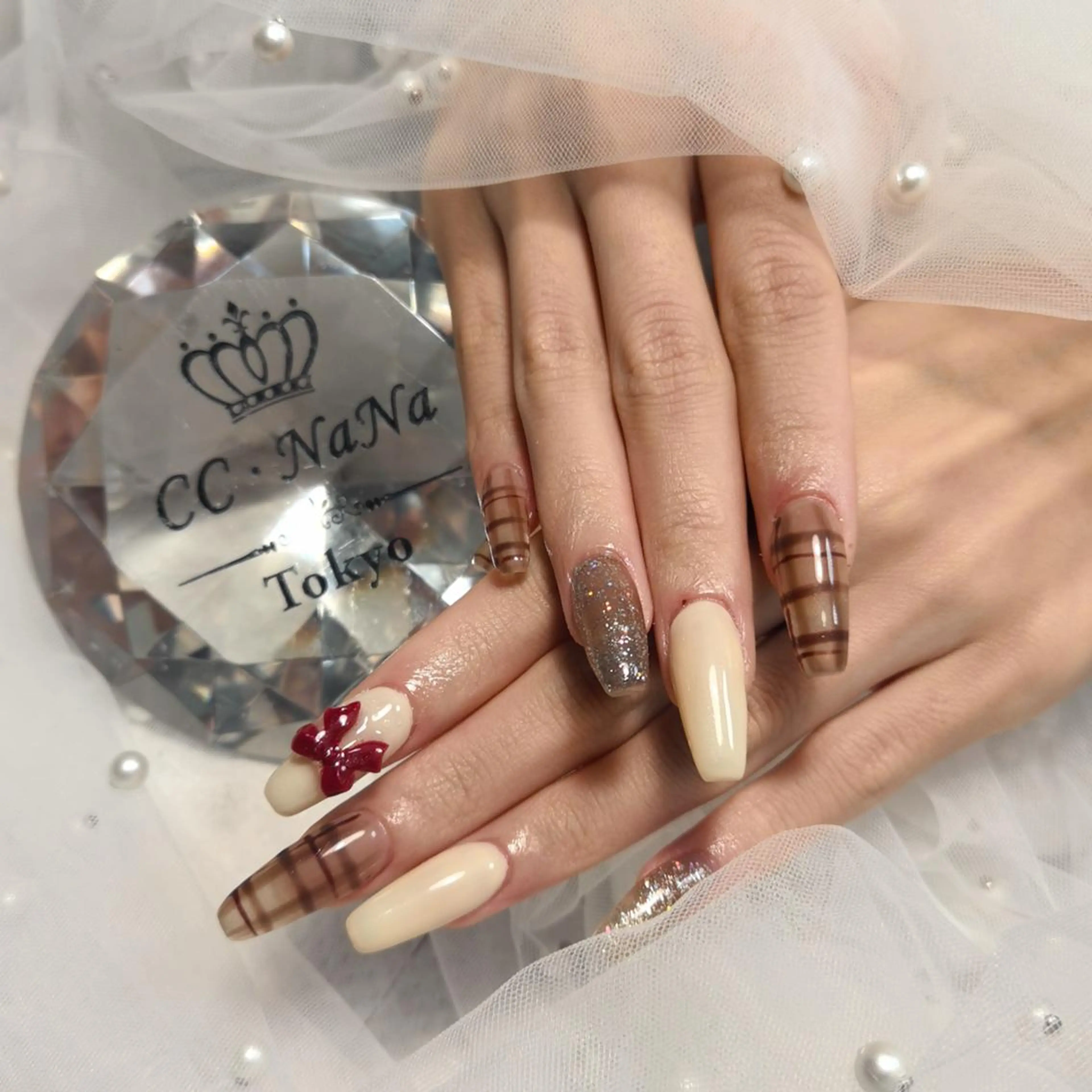 ネイル 持ち込み ハンドネイル 💎CC・NaNa 韓国風ネイル🌙Cのネイルデザイン