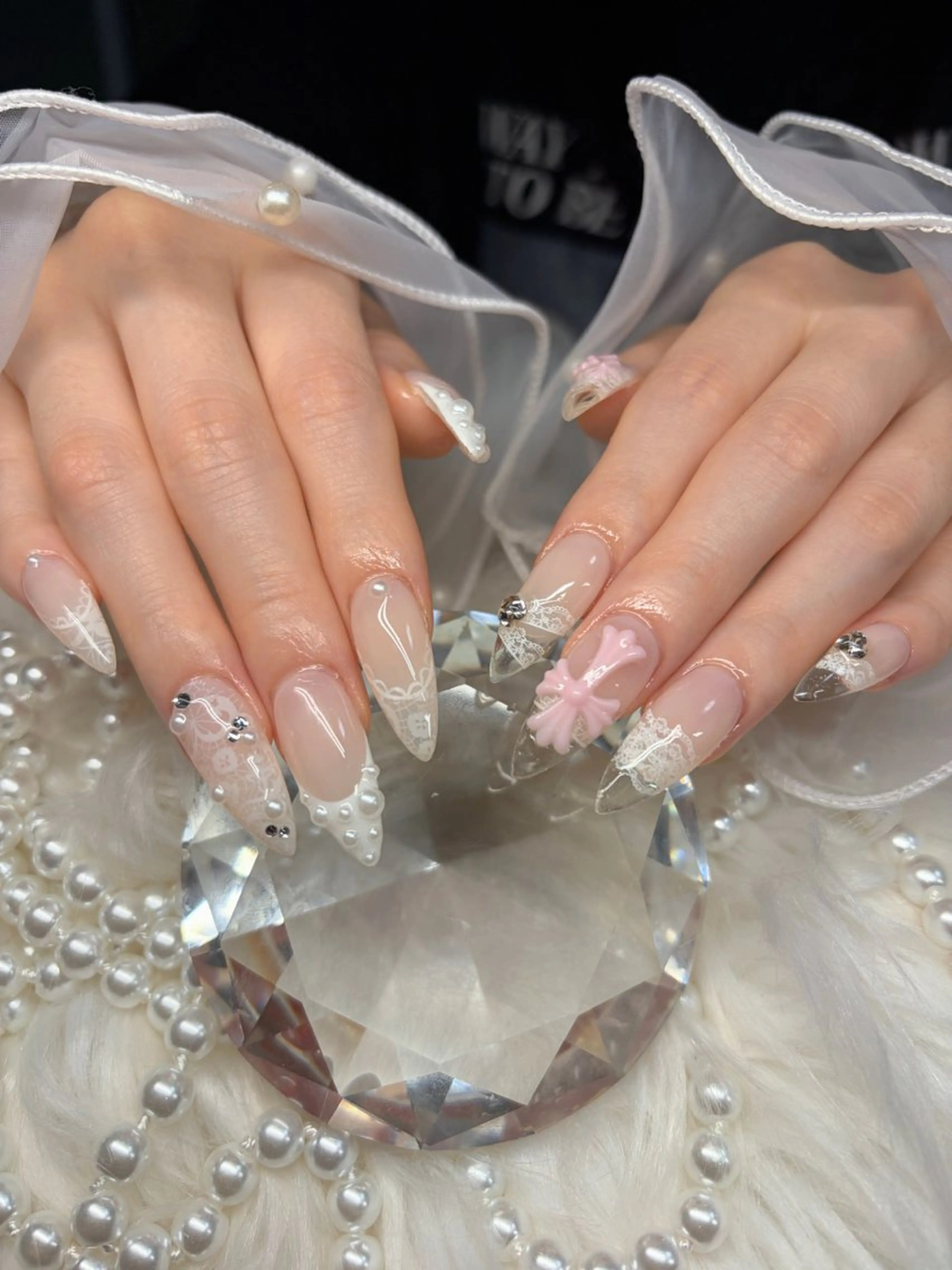 ネイル アートネイル オーロラネイル チークネイル 長さ出し フットネイル ハンドネイル Chan nailsのネイルデザイン