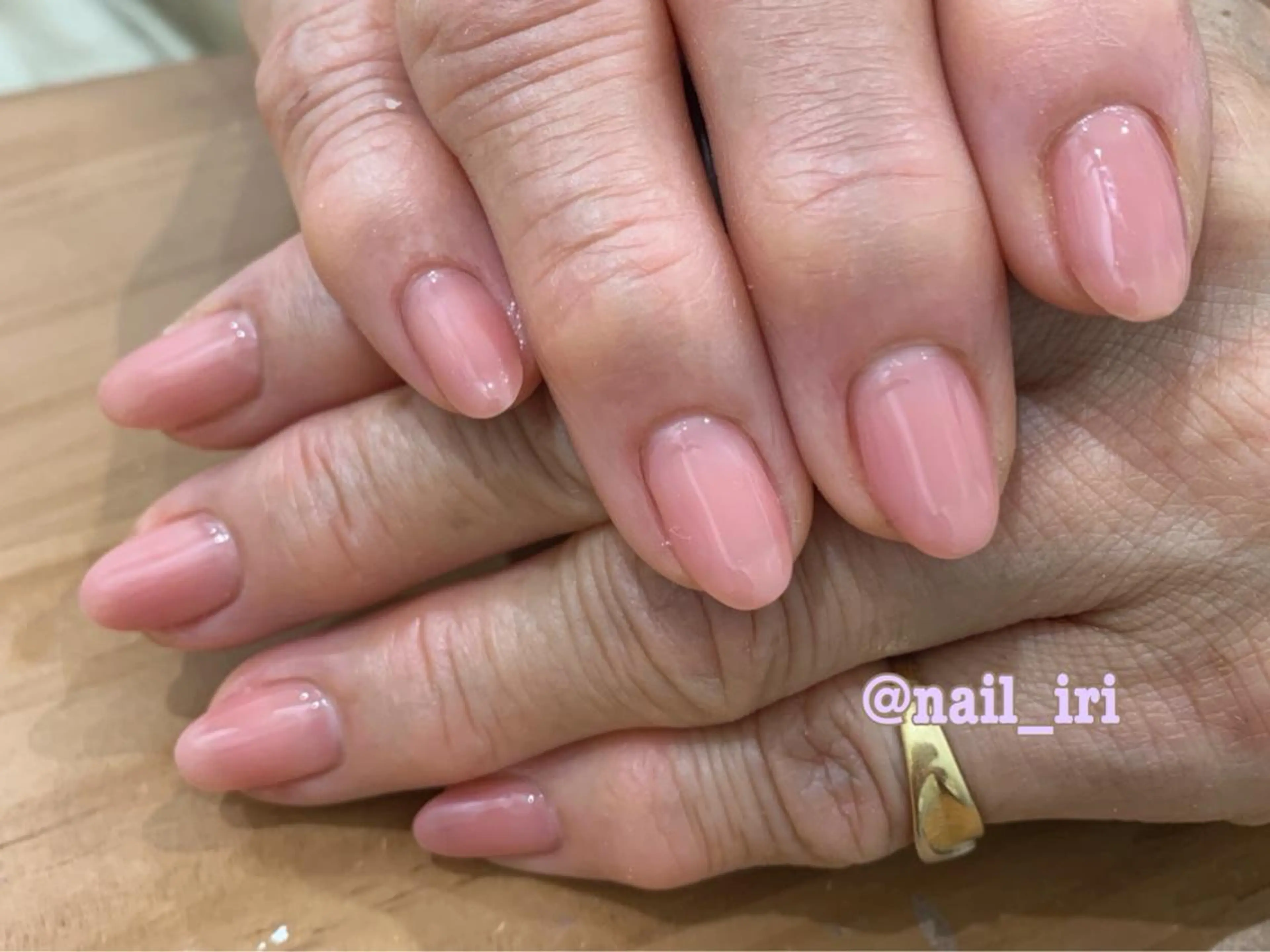 ネイル ピンク 中川 愛理のネイルデザイン