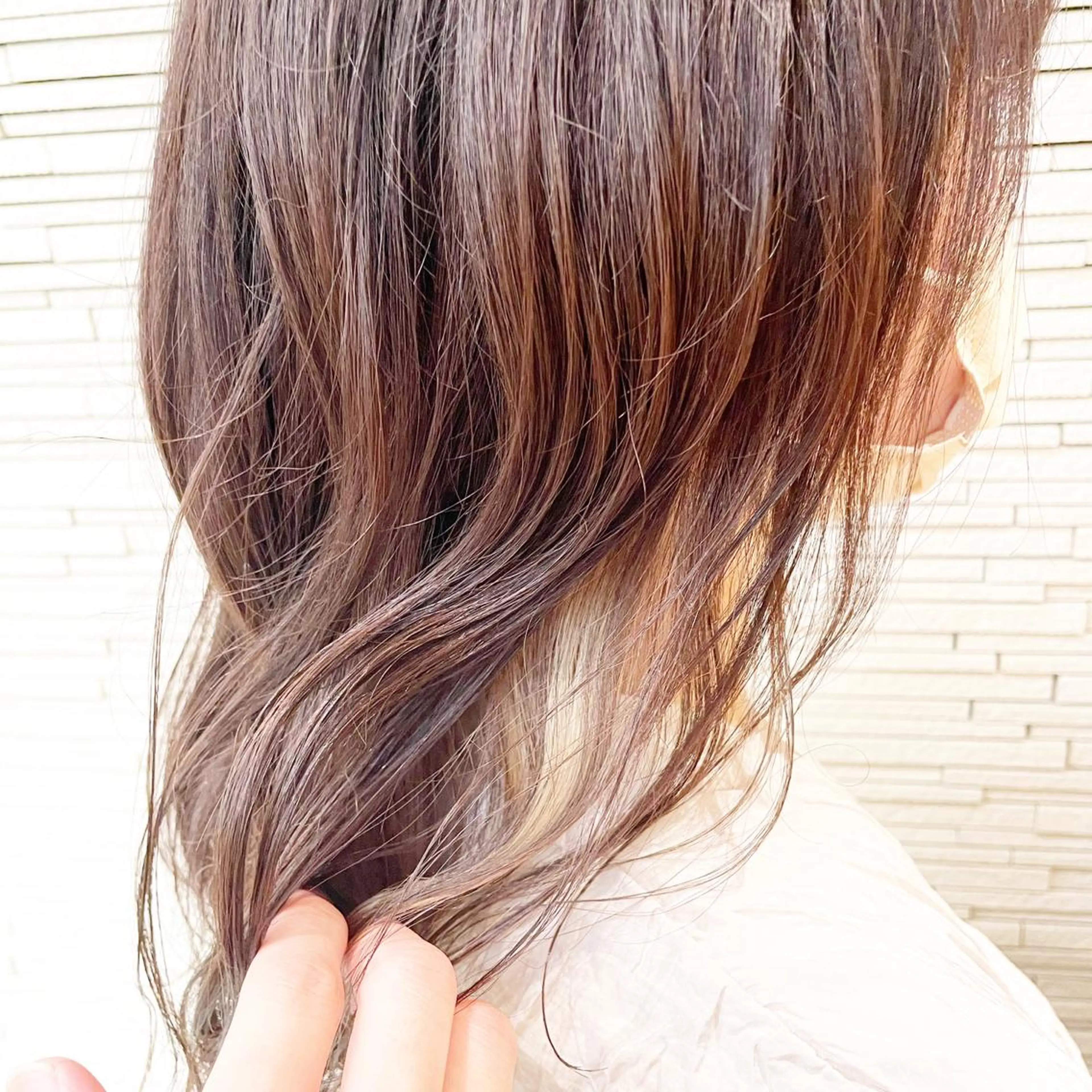 セミロング ヘアカラー ♦️モテ髪創作者 SUGA♦️のヘアスタイル
