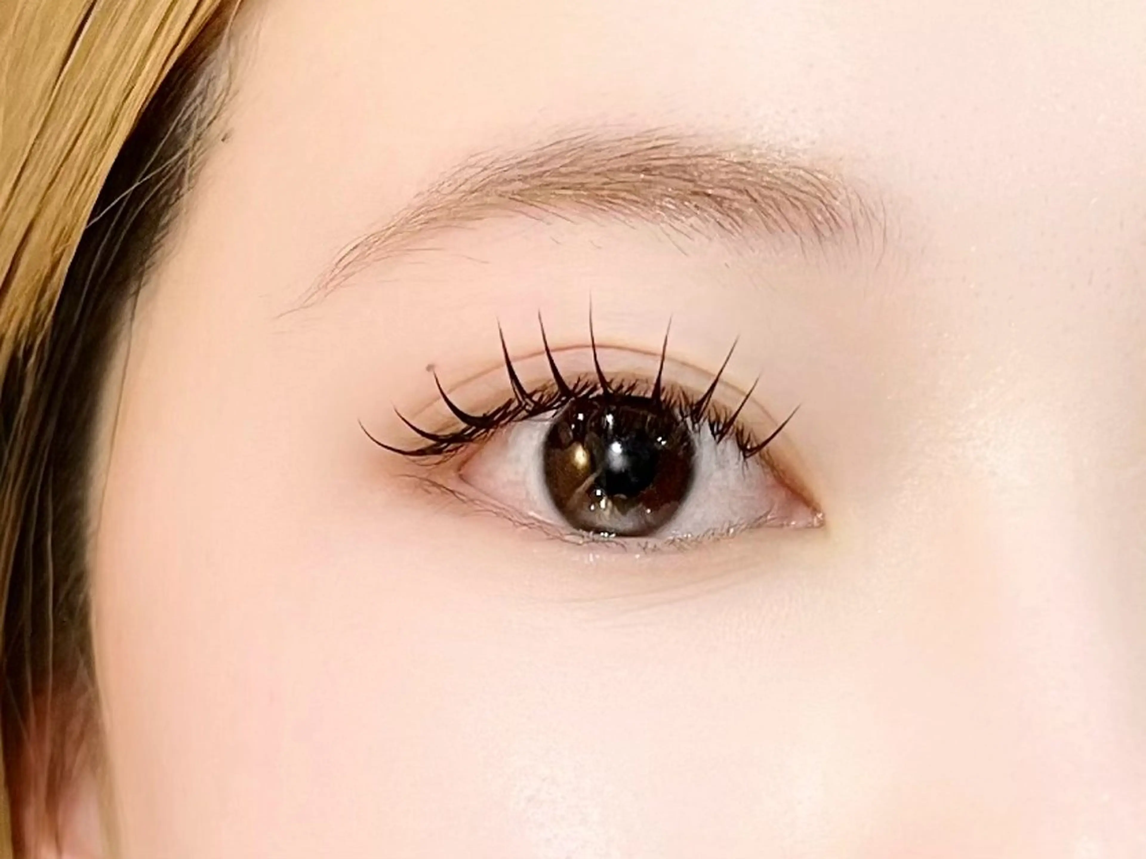 マツエク・マツパ 瑞慶山 あんりの眉毛・アイブロウイメージ