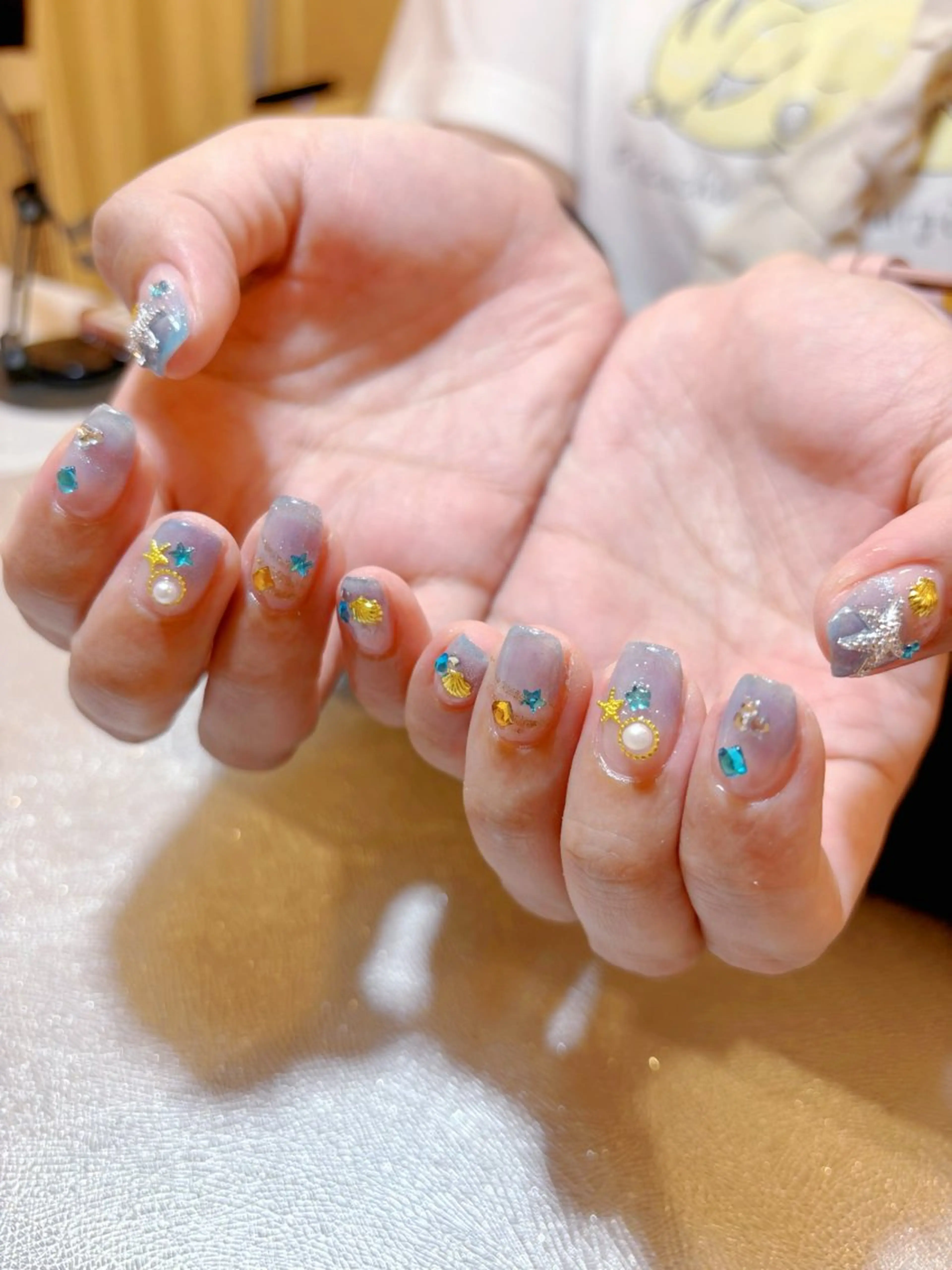 ネイル 兒島 菜緒のマツエク・マツパデザイン