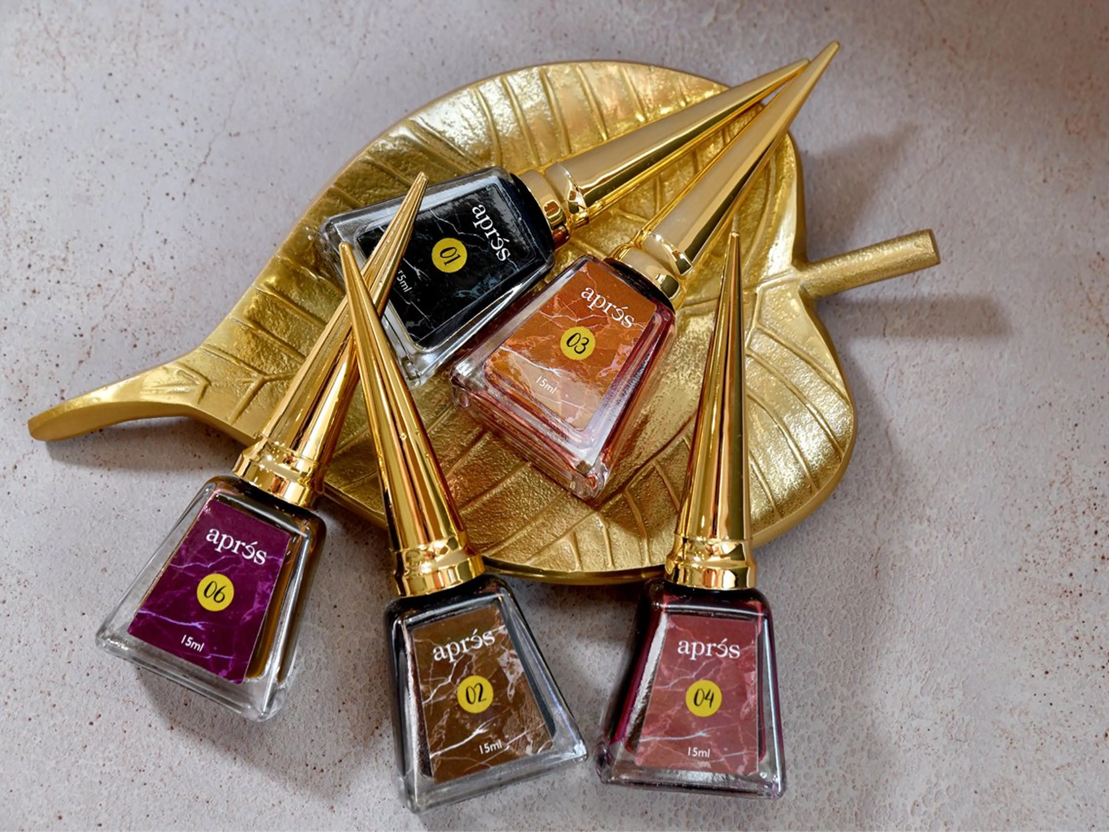 ネイル Phu'k la 🌿minoのネイルデザイン