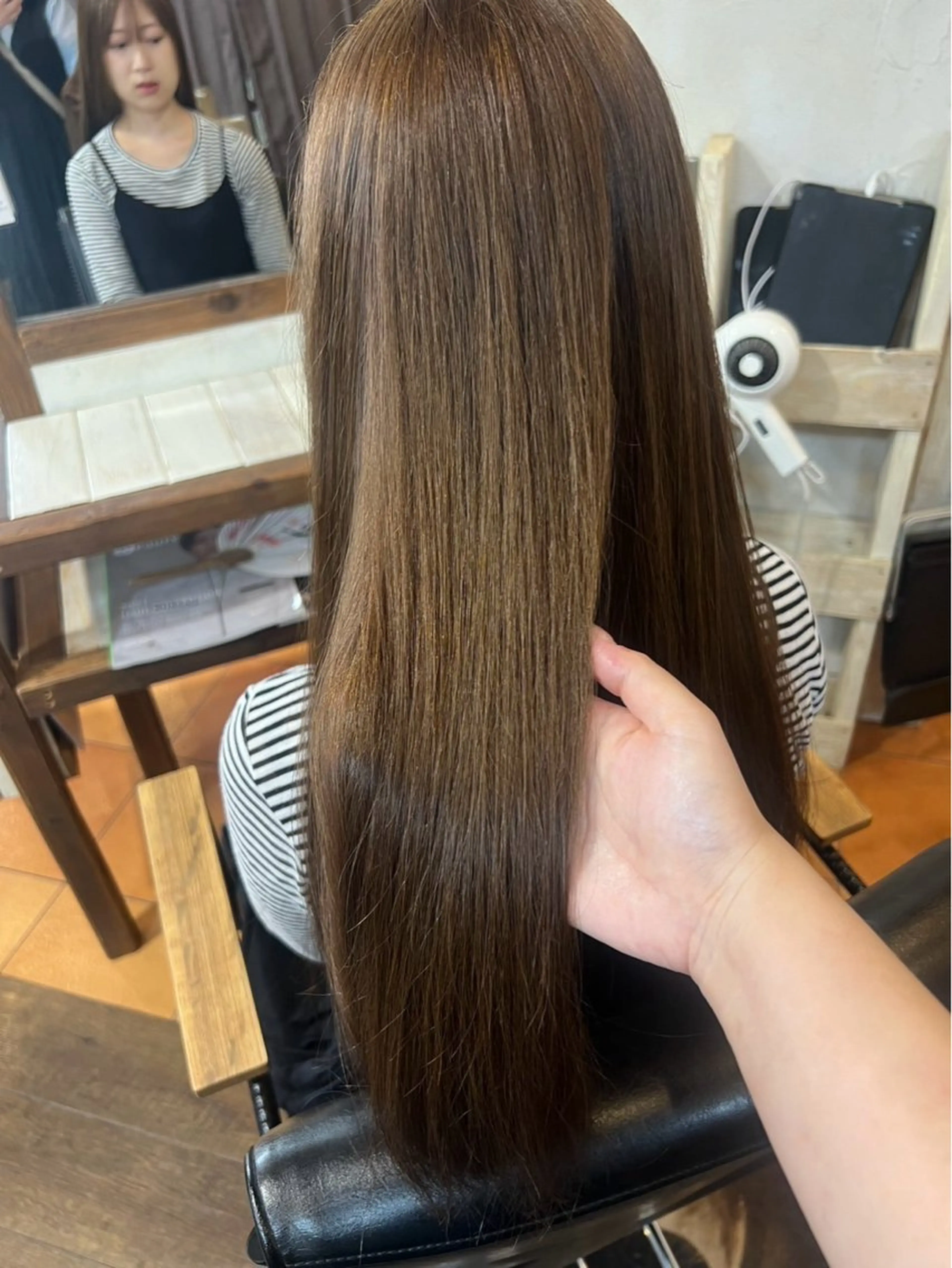 カラー ブラウンカラー 三宅　デザインカラー 透明感カラー✨のヘアスタイル