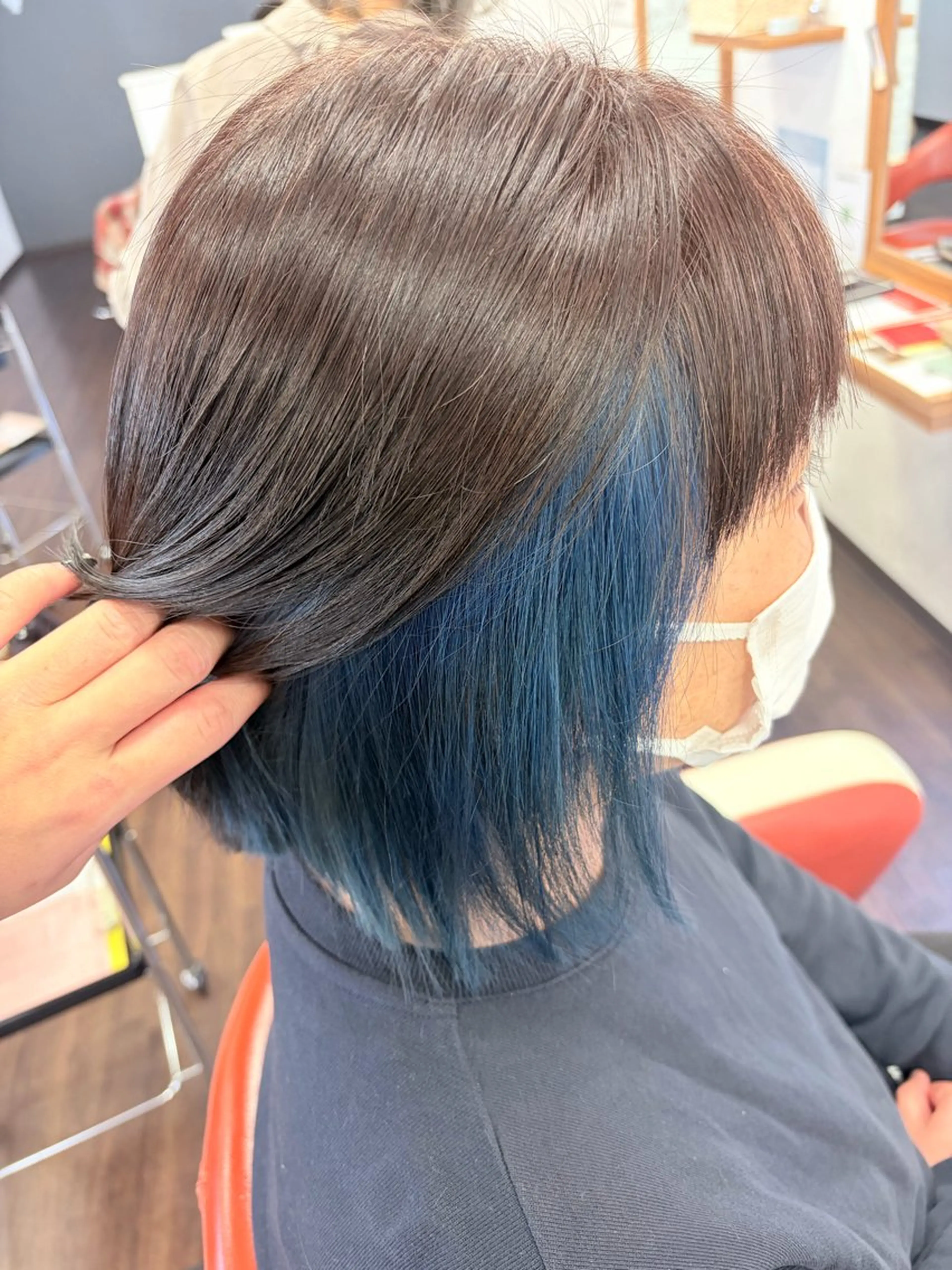 カラー ブリーチ インナーカラー カット ヘアカラー トリートメント 太田 妃乃のヘアスタイル