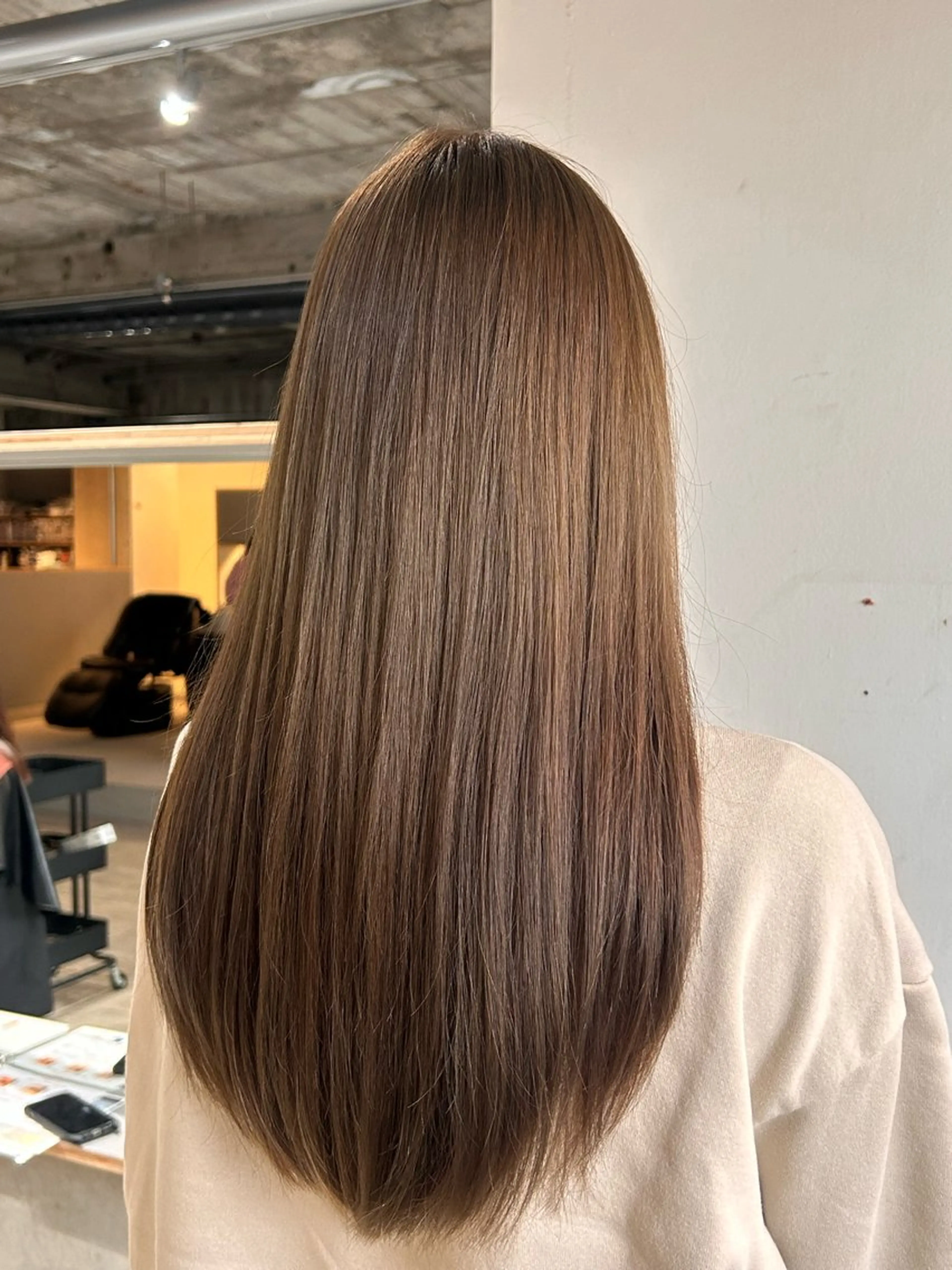ロング カラー アッシュ ベージュカラー オレンジ ヘアカラー 玉置 七海のマツエク・マツパデザイン