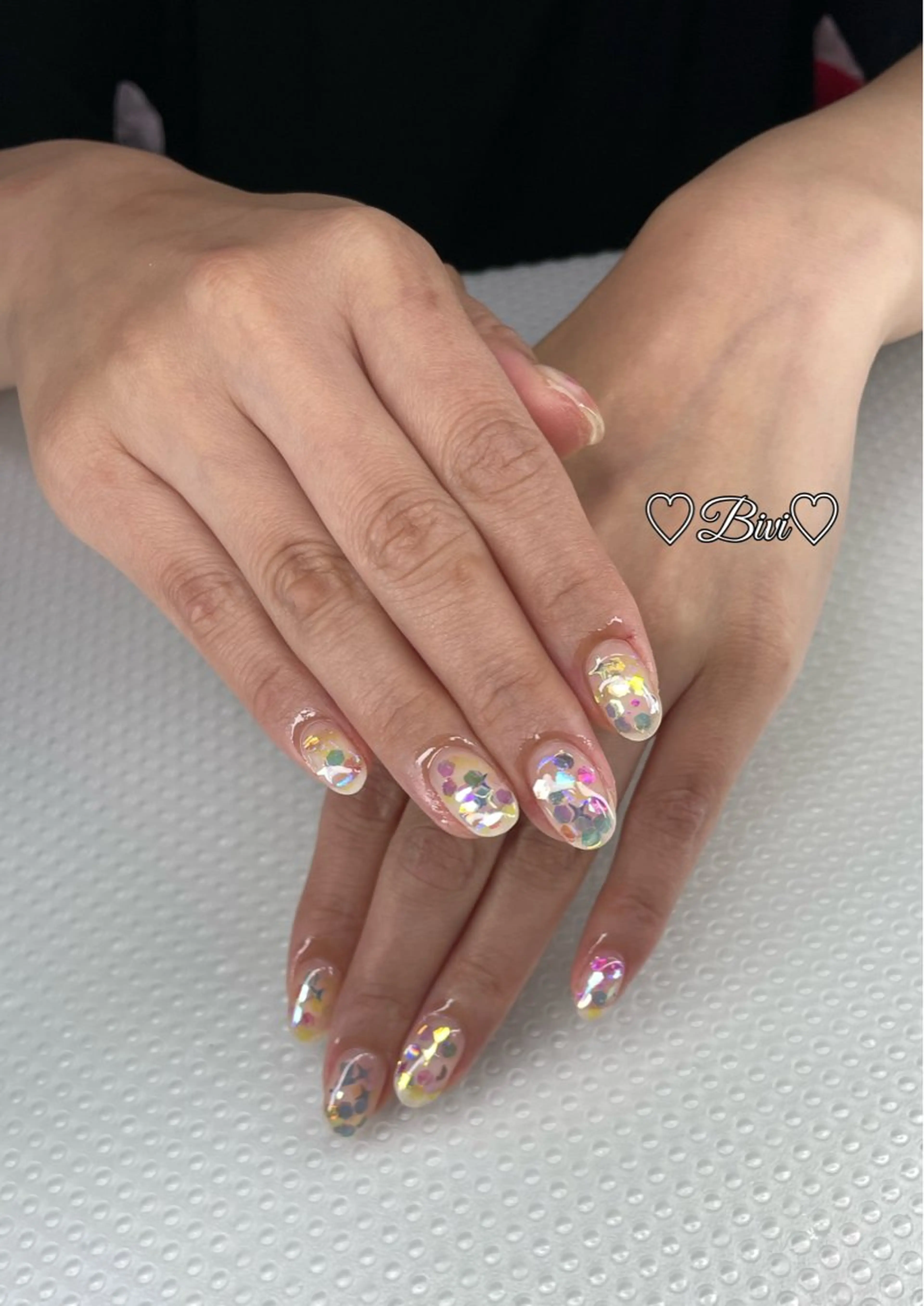 ネイル アートネイル フラッシュネイル ラメ(グリッター) シルバー スクエアネイル ♡Bivi♡自爪に 優しいネイルサロンのネイルデザイン