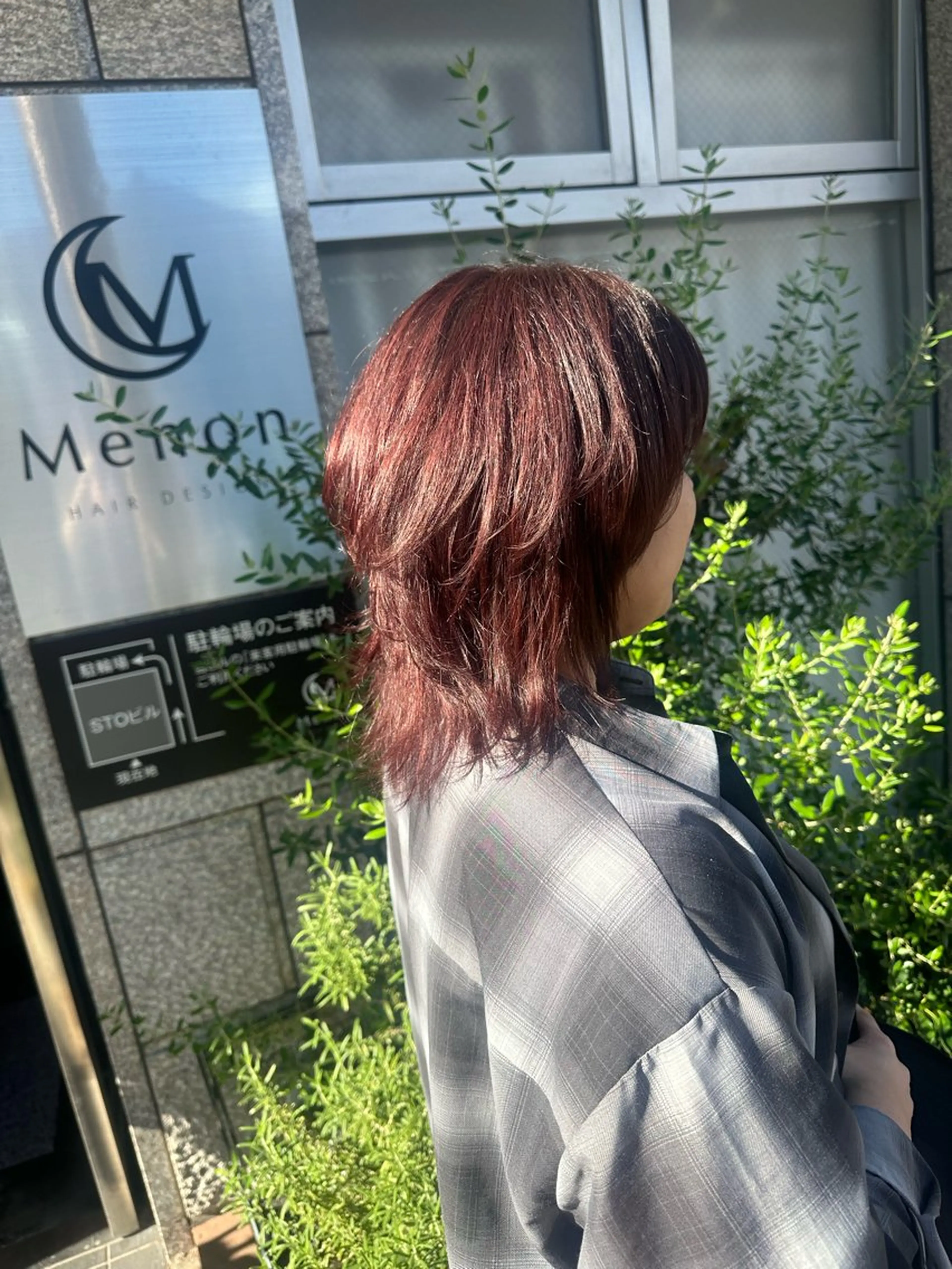 ミディアム カラー 保井 実奈美のヘアスタイル