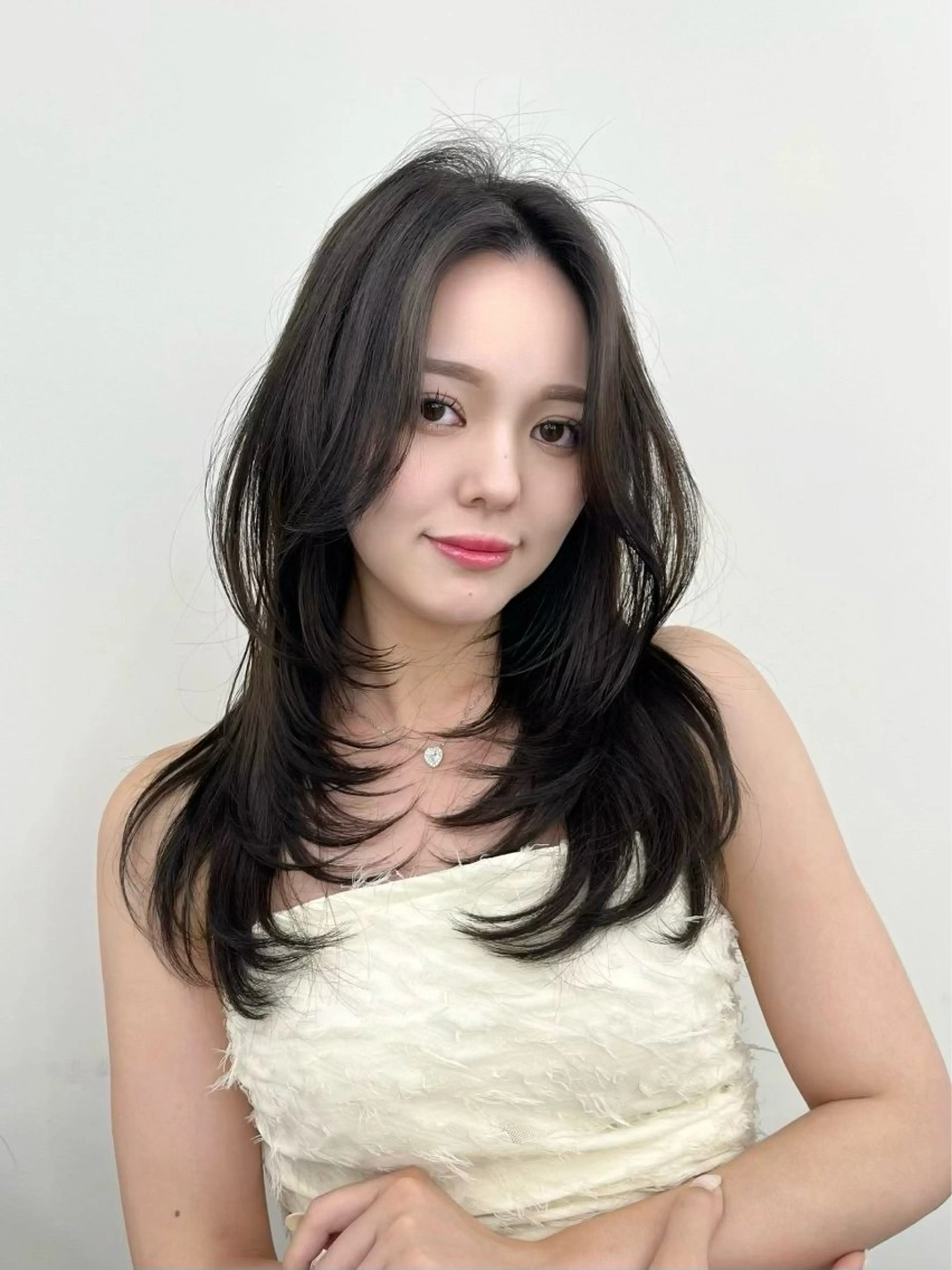 セミロング カット ヘアカラー トリートメント レイヤーカット顔周り /アレンジ伊藤彪真のヘアスタイル