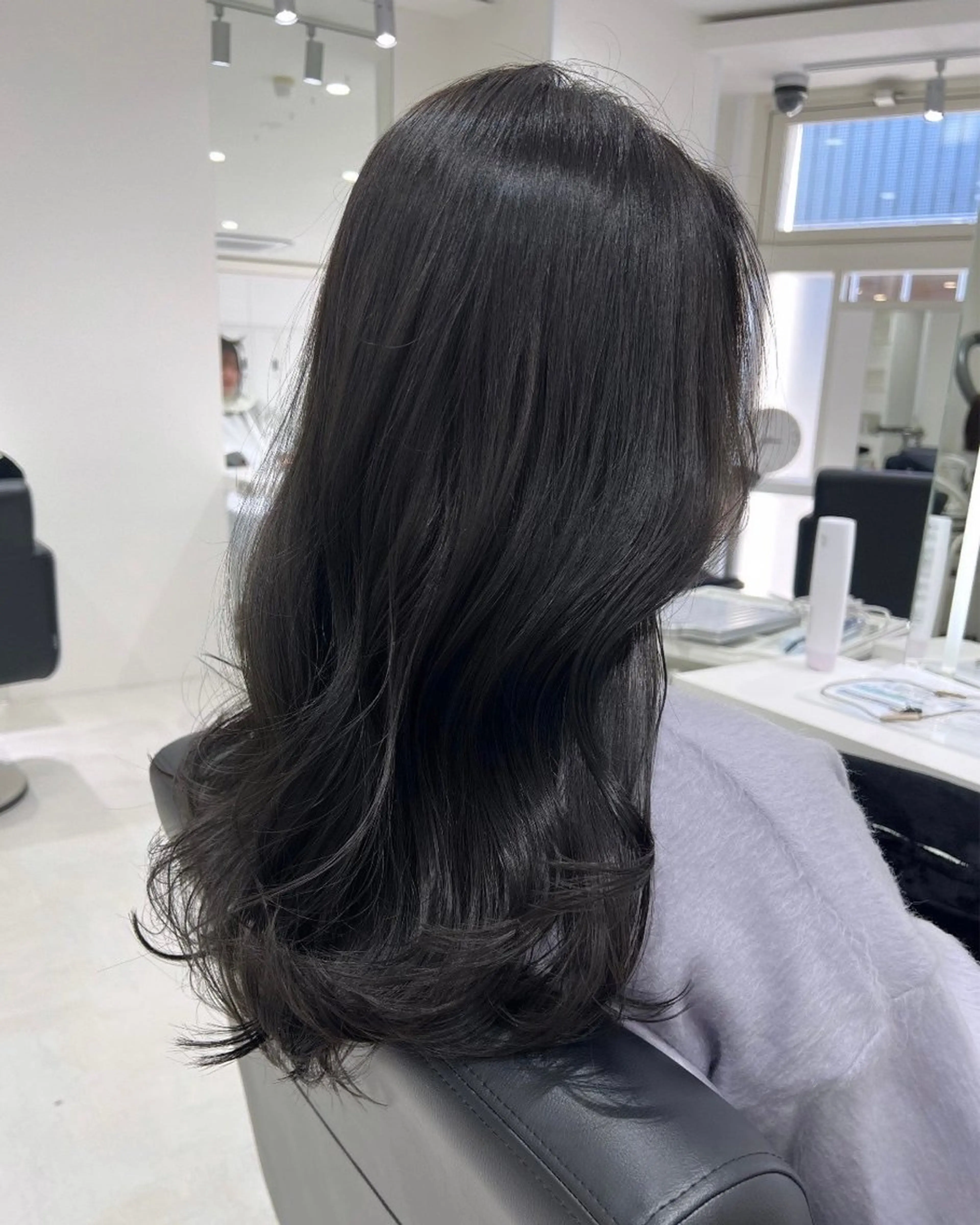 ロング カラー ヘアカラー トリートメント ヘッドスパ ヘアセット 🖤:抜け感×大人 スタイル/Aoiのヘアスタイル