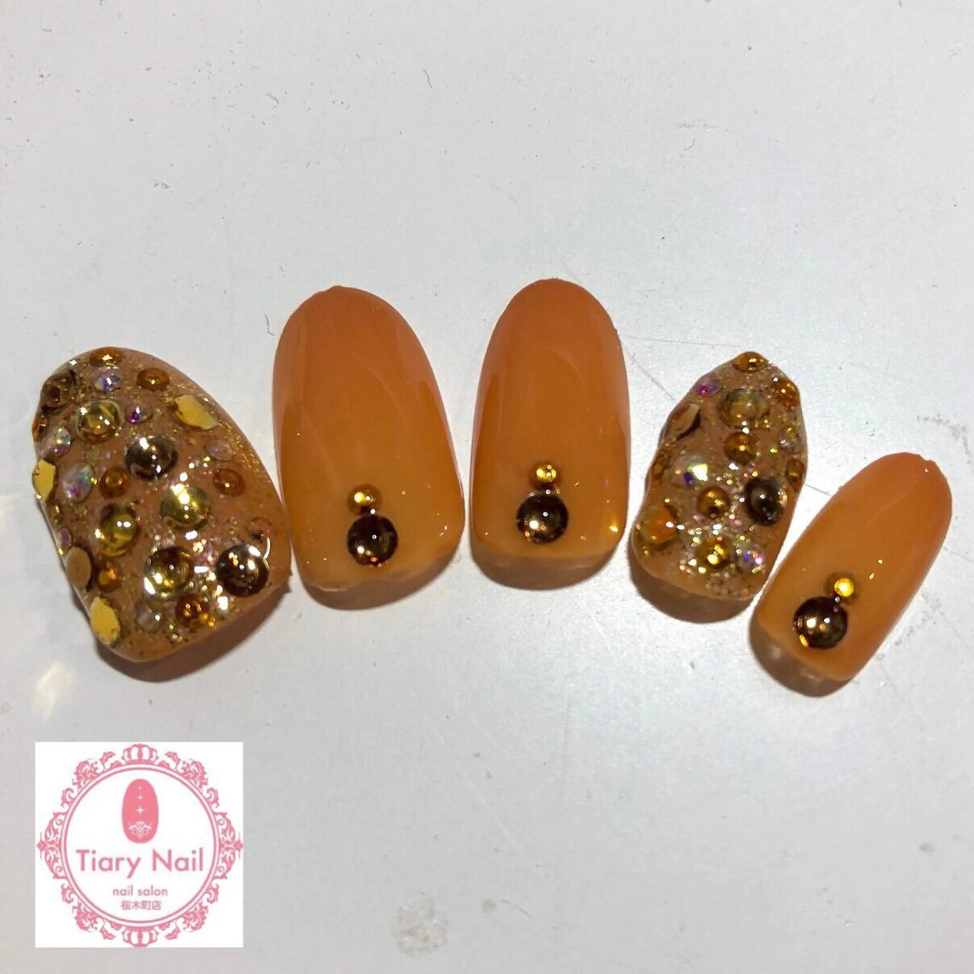 ネイル tiarynail K K🐼のネイルデザイン