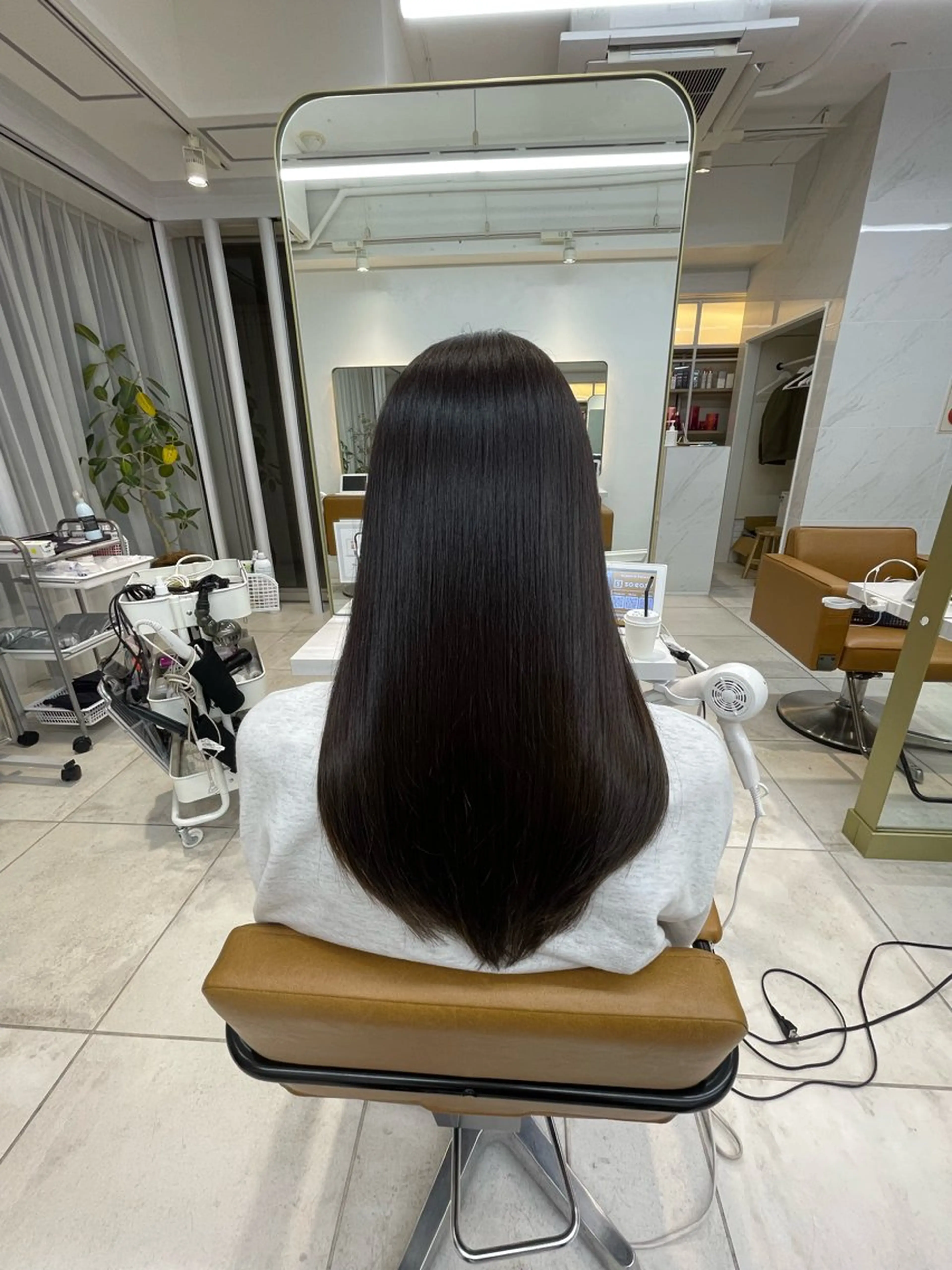 ロング 中顔面短縮 顔まわり新田大翔のヘアスタイル