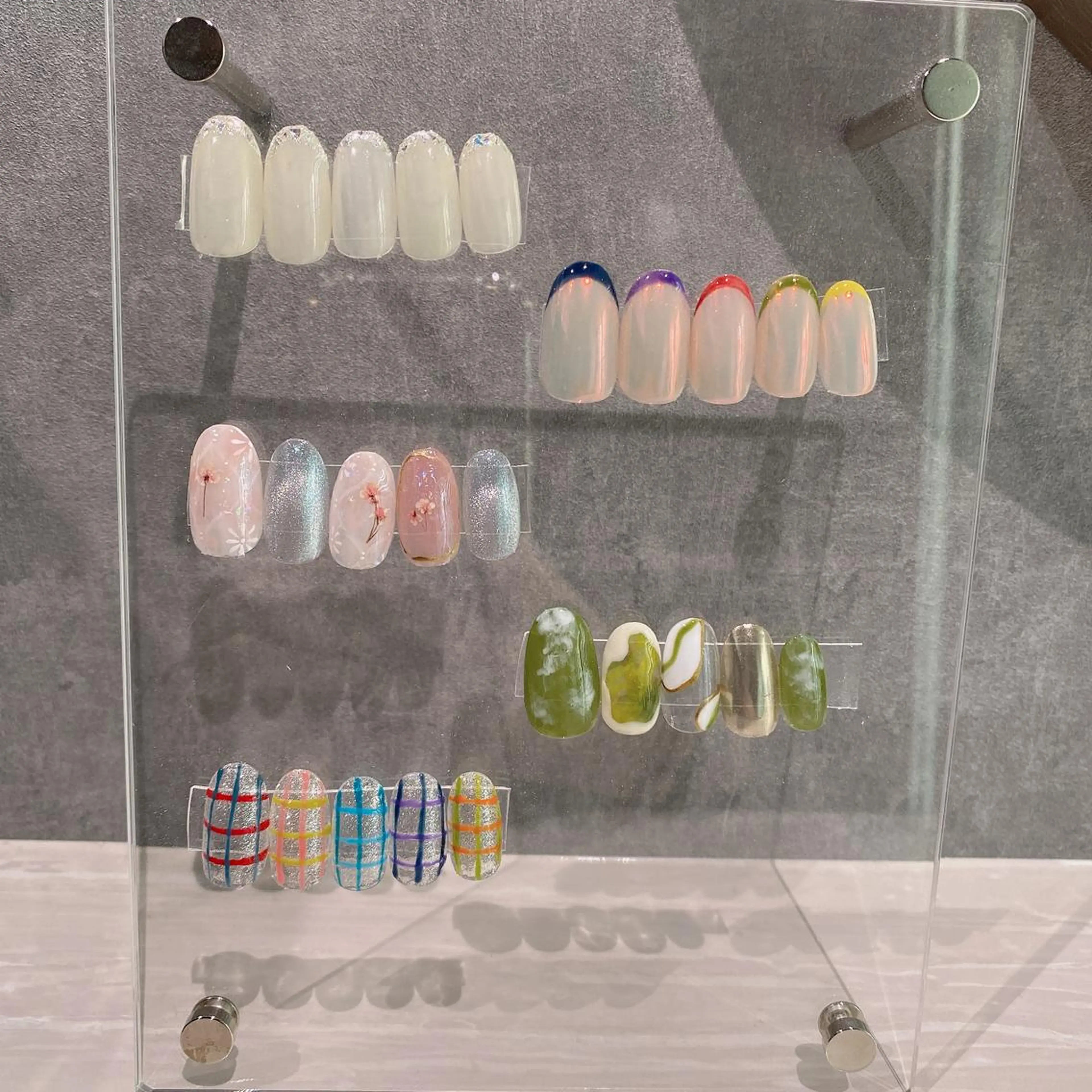 ネイル MIKU🌿 ネイル&まつげパーマのマツエク・マツパデザイン