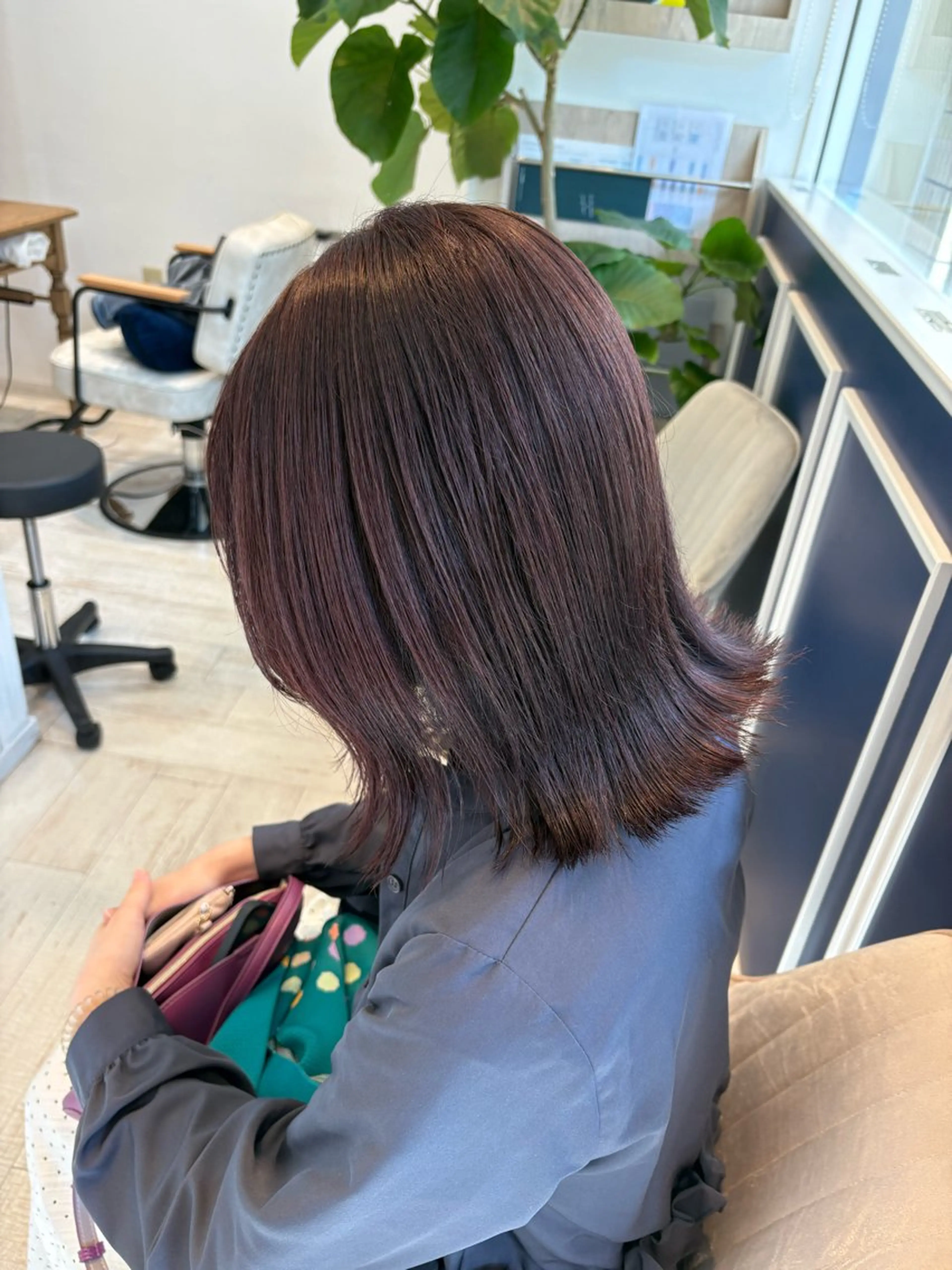 ミディアム ピンクラベンダー ヘアカラー トリートメント 大槻 ハルカのヘアスタイル