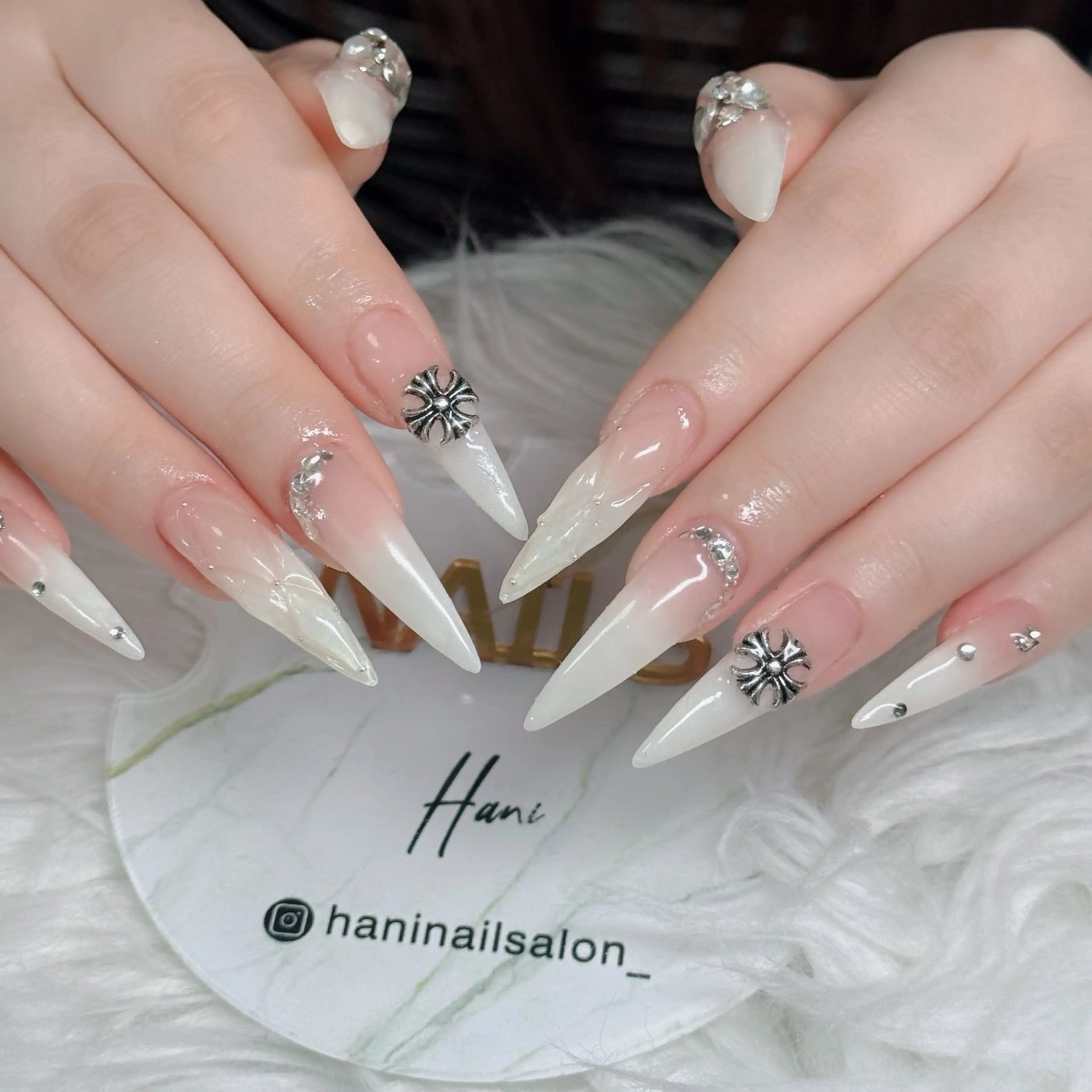 ネイル フットネイル フレンチネイル グラデーション 韓国ネイル ロングネイル ハンドネイル Hani Nail Salonのネイルデザイン