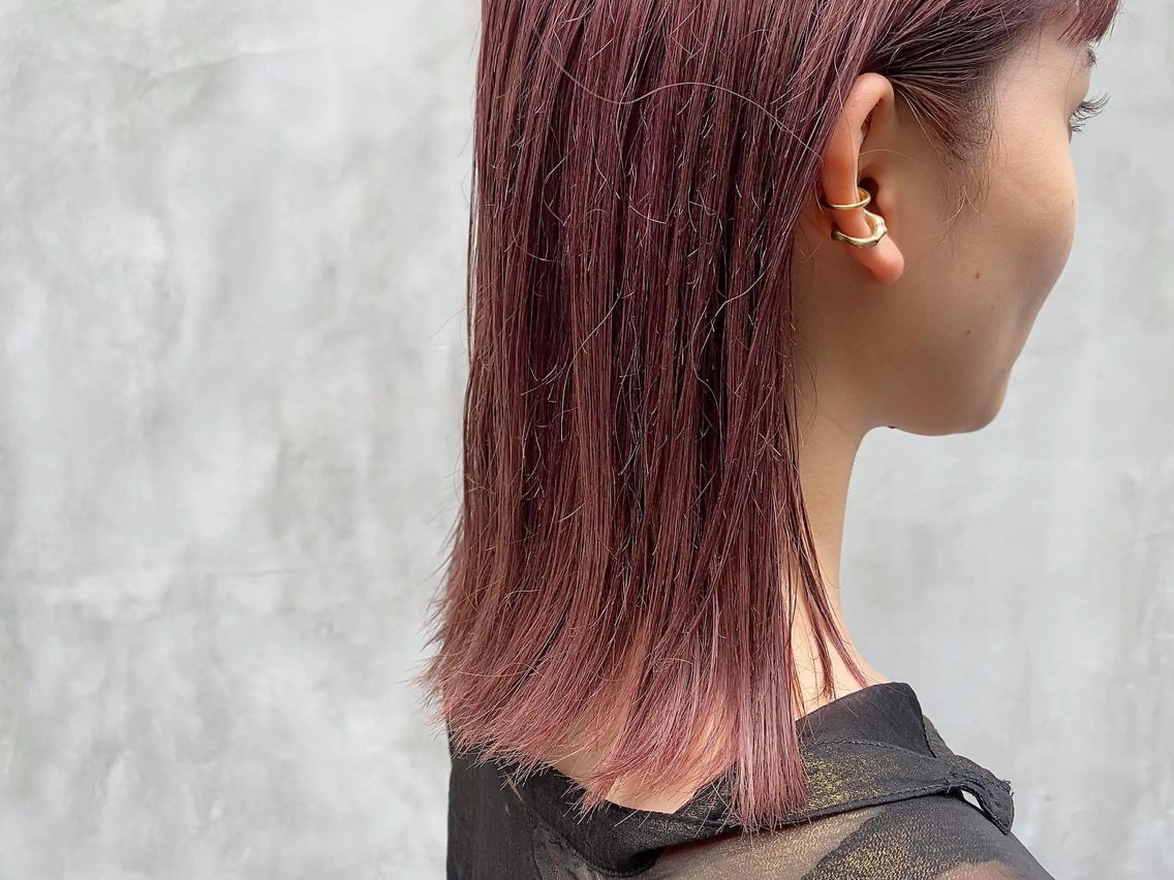 ミディアム カラー パーマ ヘアアレンジ メンズ キッズ ネイル マツエク・マツパ メンズブリーチ ベージュカラー ブリーチ ピンクカラー ピンクベージュ インナーカラー/ KANAのヘアスタイル