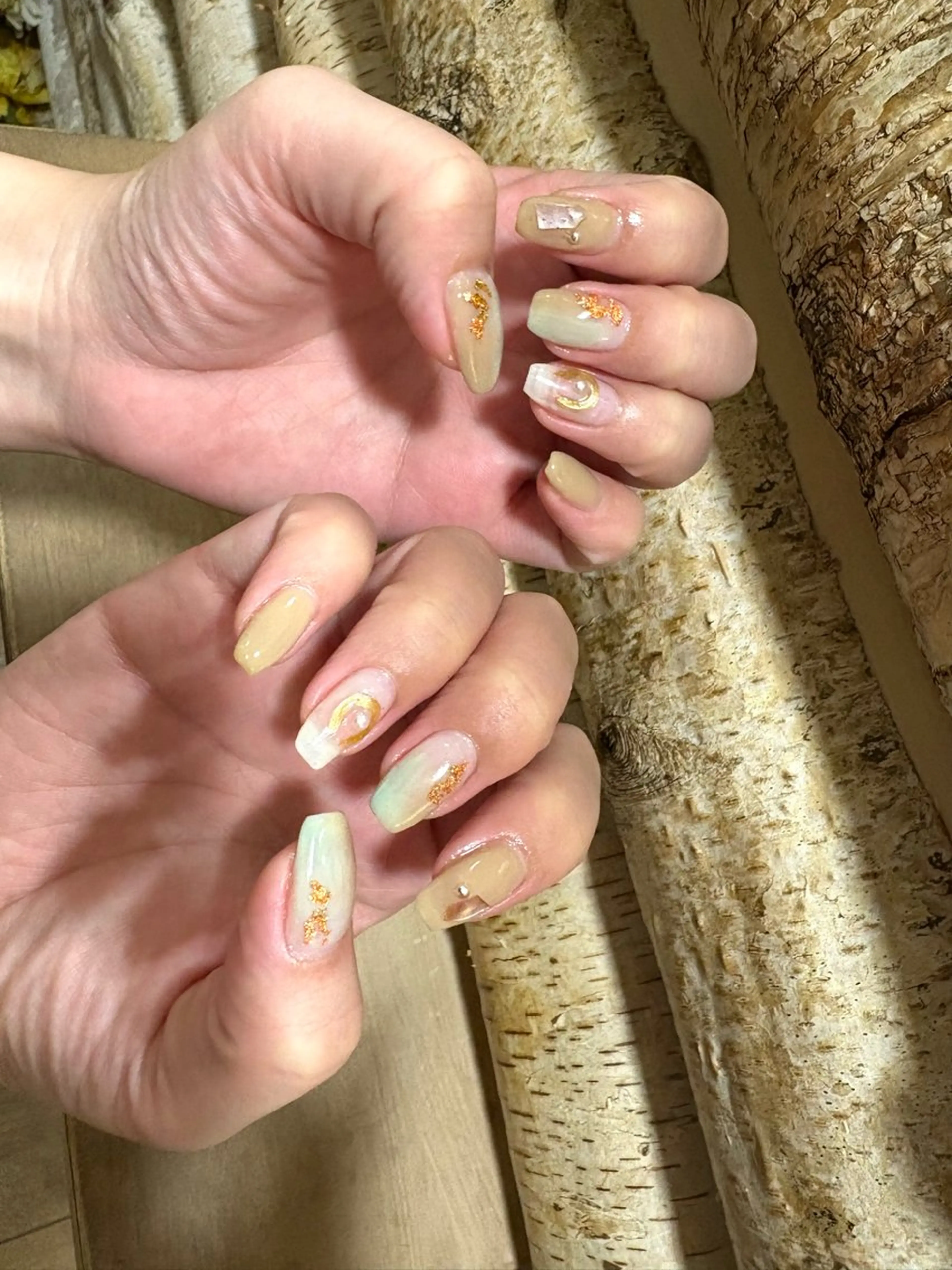 ネイル 浅野 綾のネイルデザイン