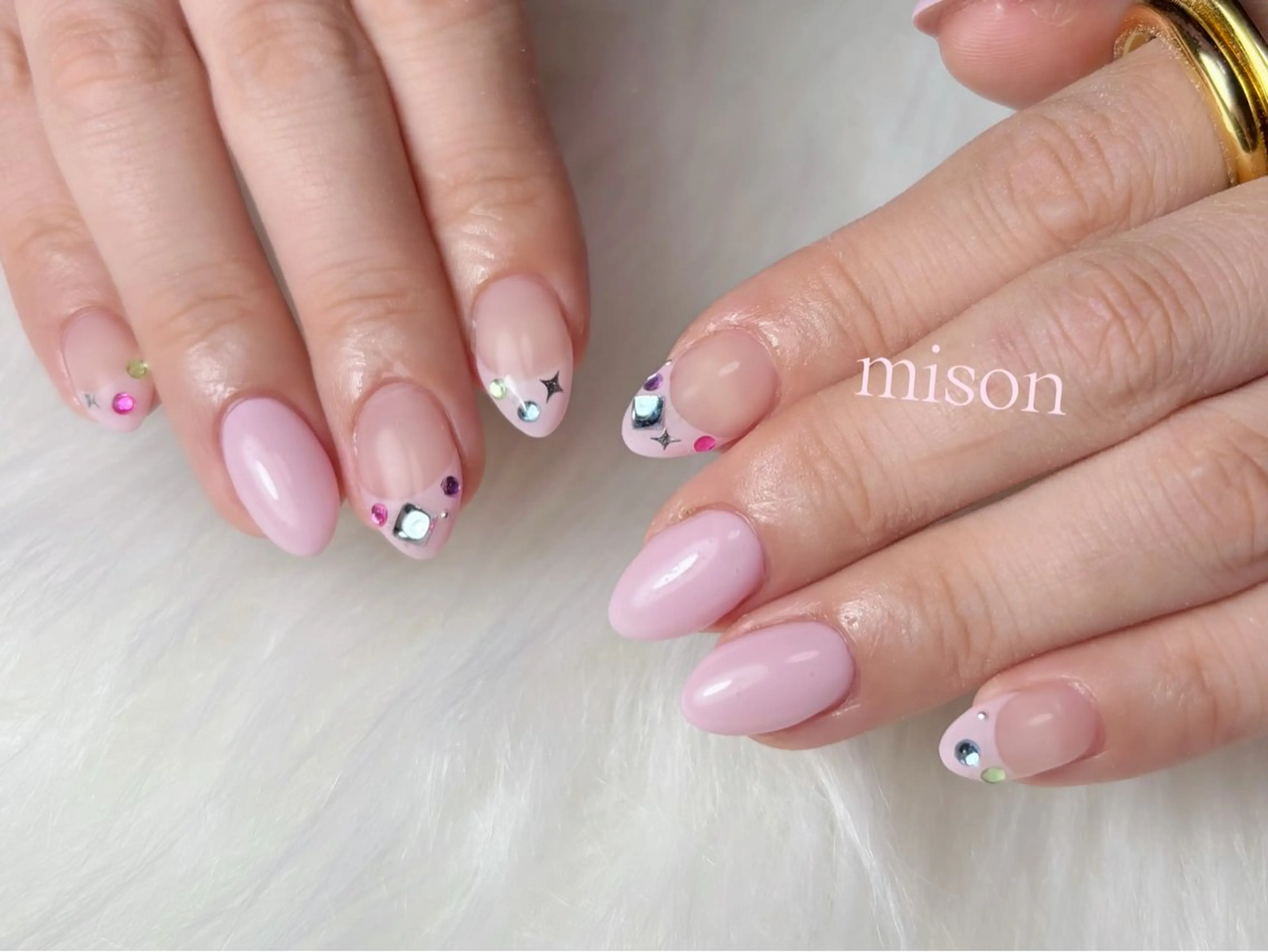 ネイル アートネイル mison 安形友花のネイルデザイン