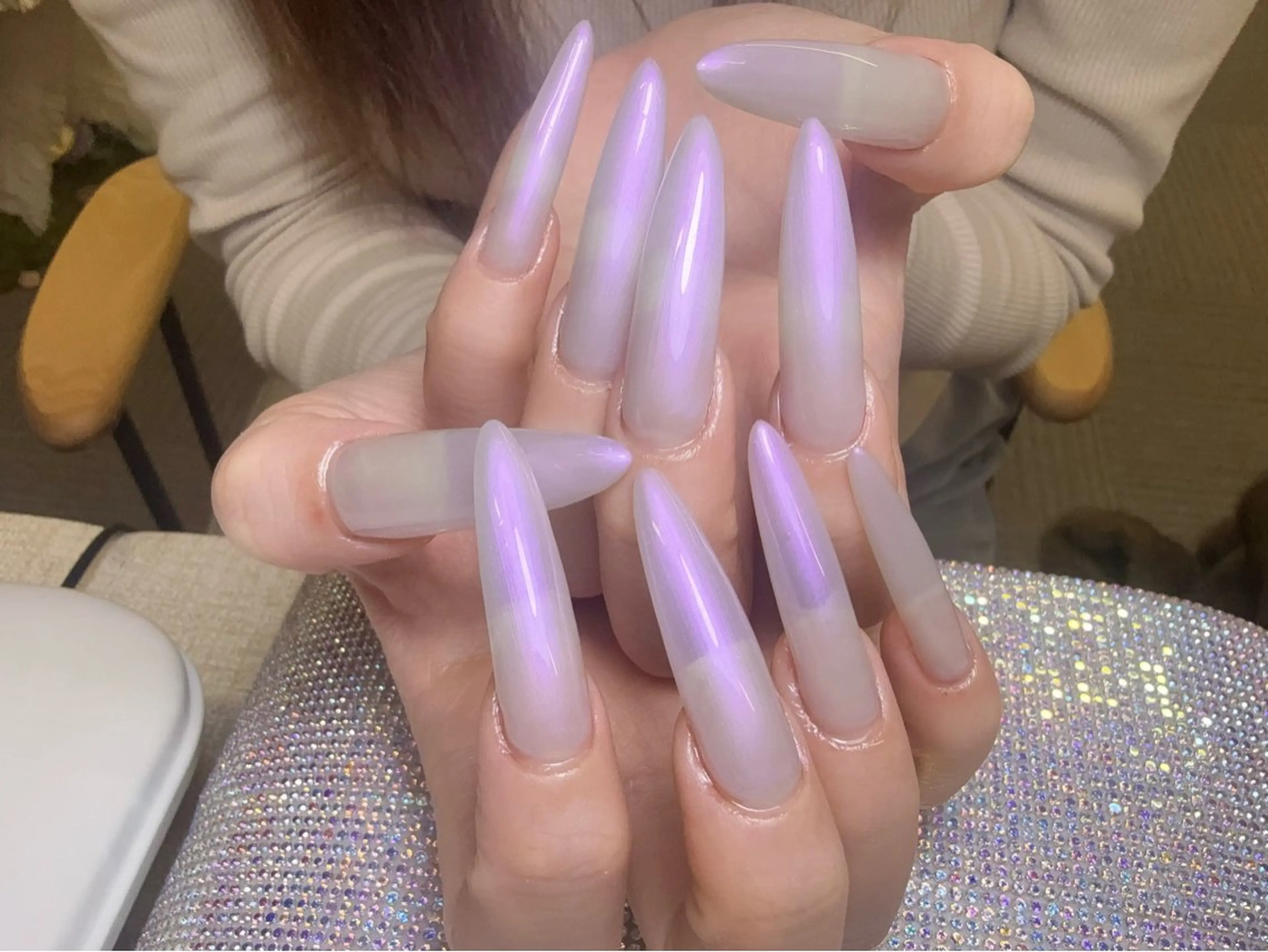 ロング 韓国風ヘア ハンドネイル Yu  Ki ネイルのネイルデザイン