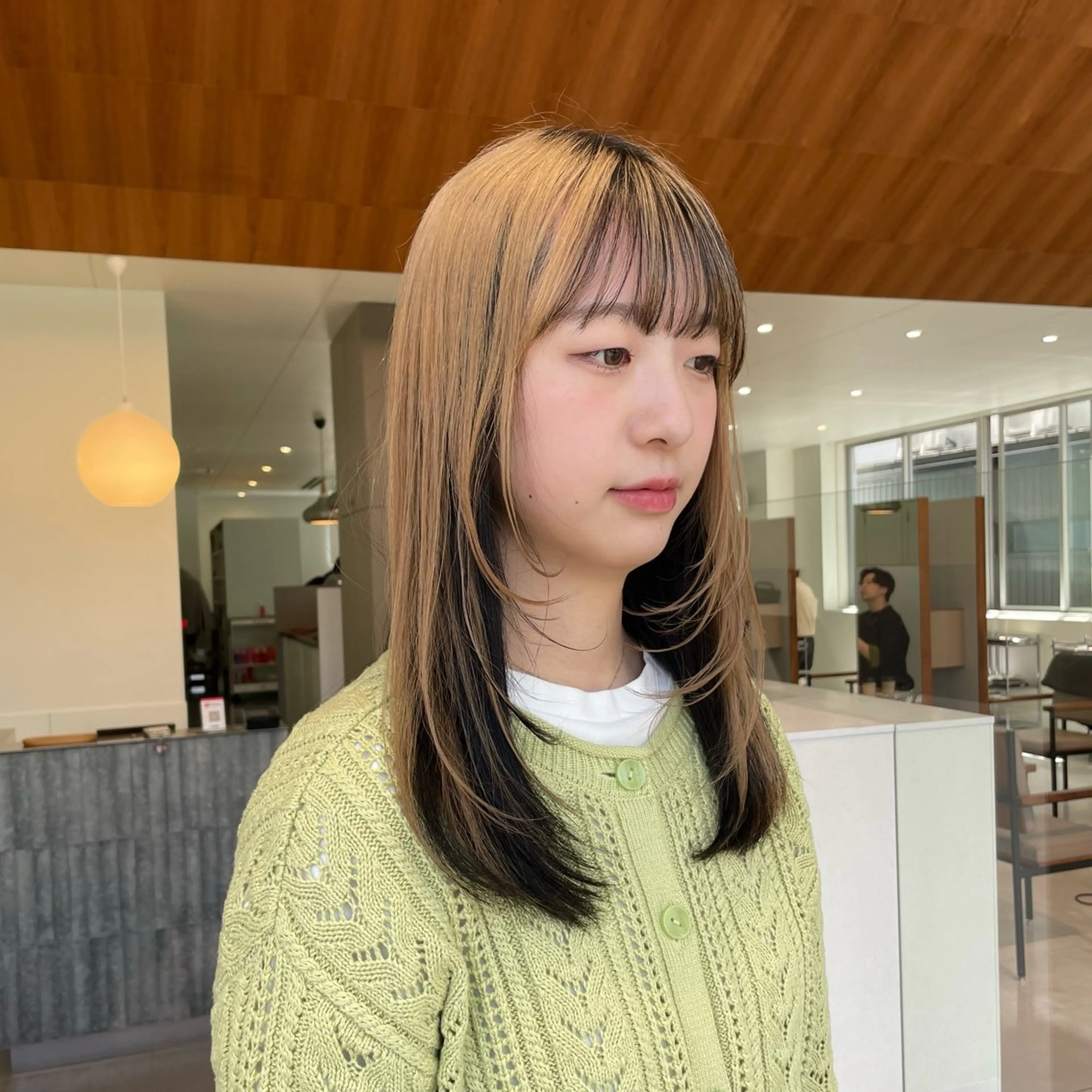 ロング カラー ベージュカラー ブリーチ 透明感カラー ダブルカラー カット ヘアカラー トリートメント 髪質改善/ボブ 🌻Mutsumiのヘアスタイル