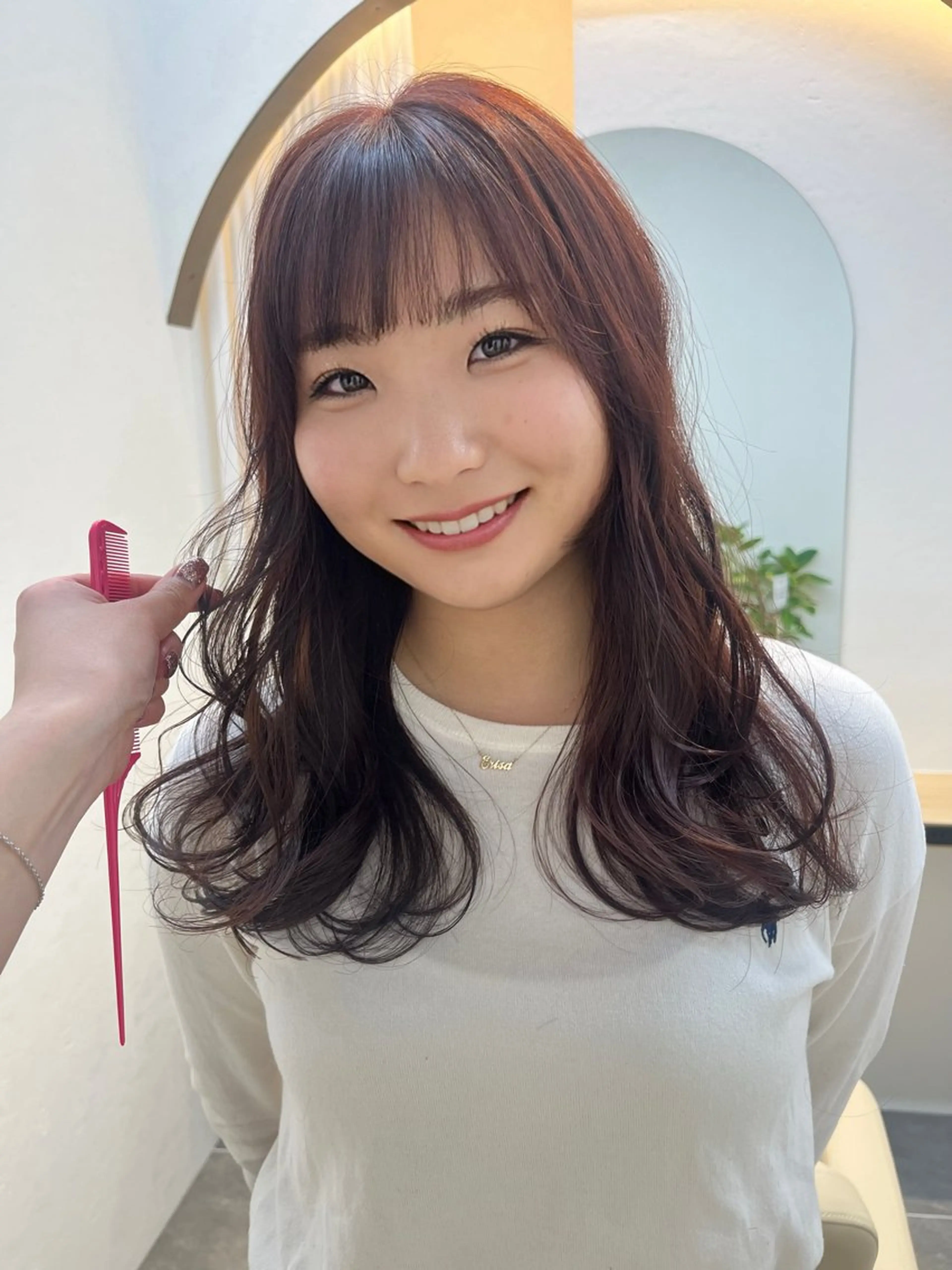 セミロング カラー 柔らかい艶暖色 レイヤー🫧姫汝のヘアスタイル