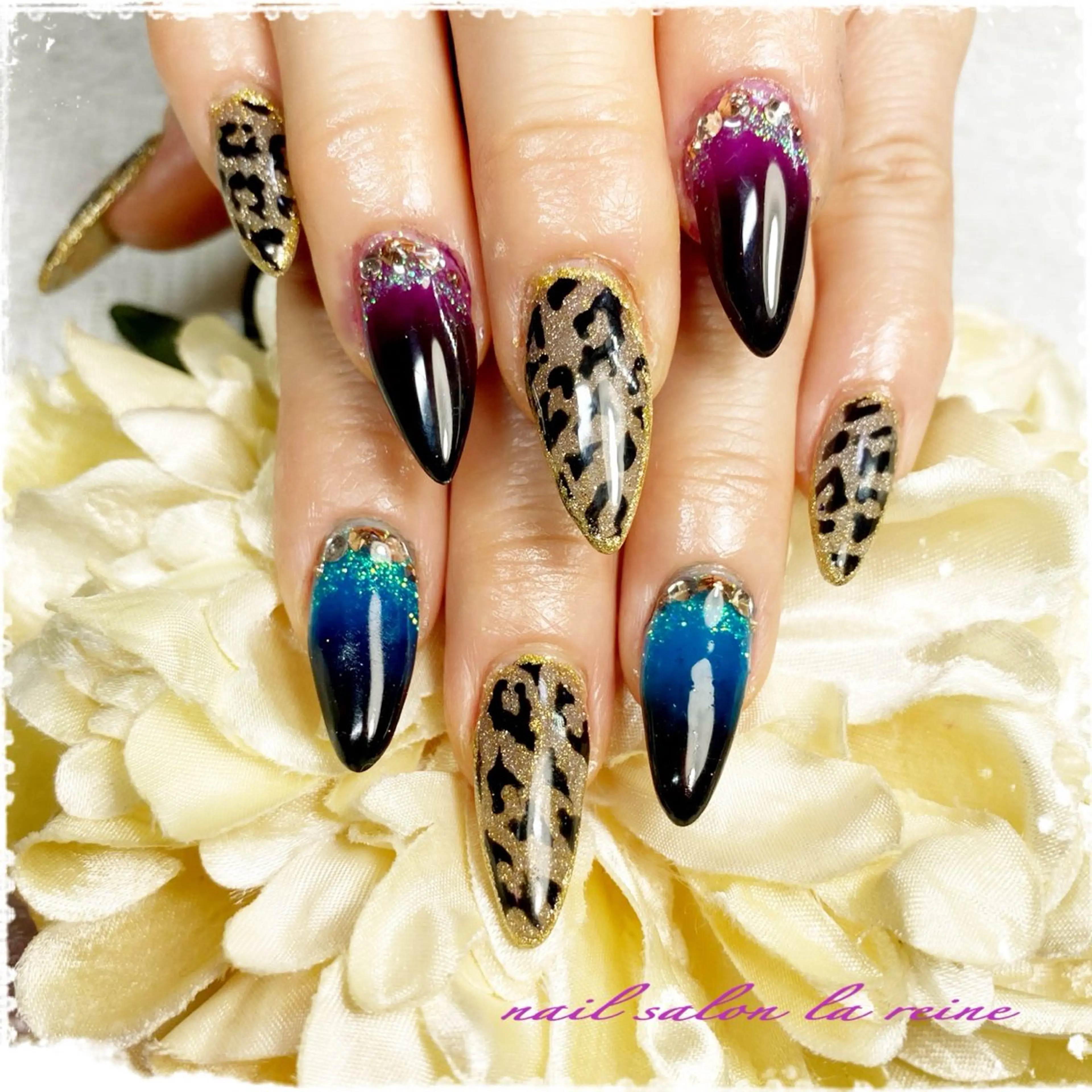 ネイル ハンドネイル nail salon la reineのネイルデザイン