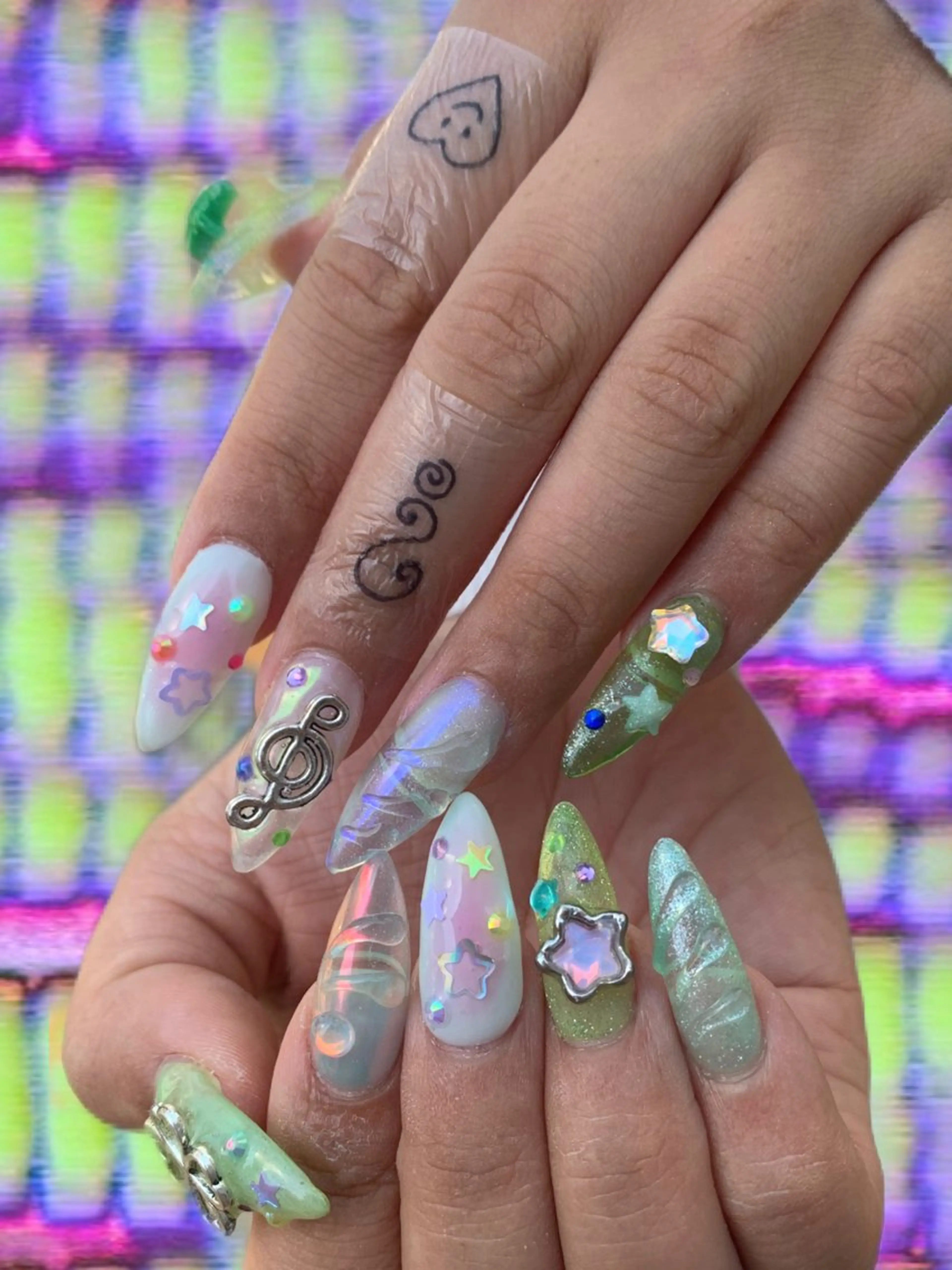 ネイル ハンドネイル lazy me所属・lazy me!のネイルデザイン