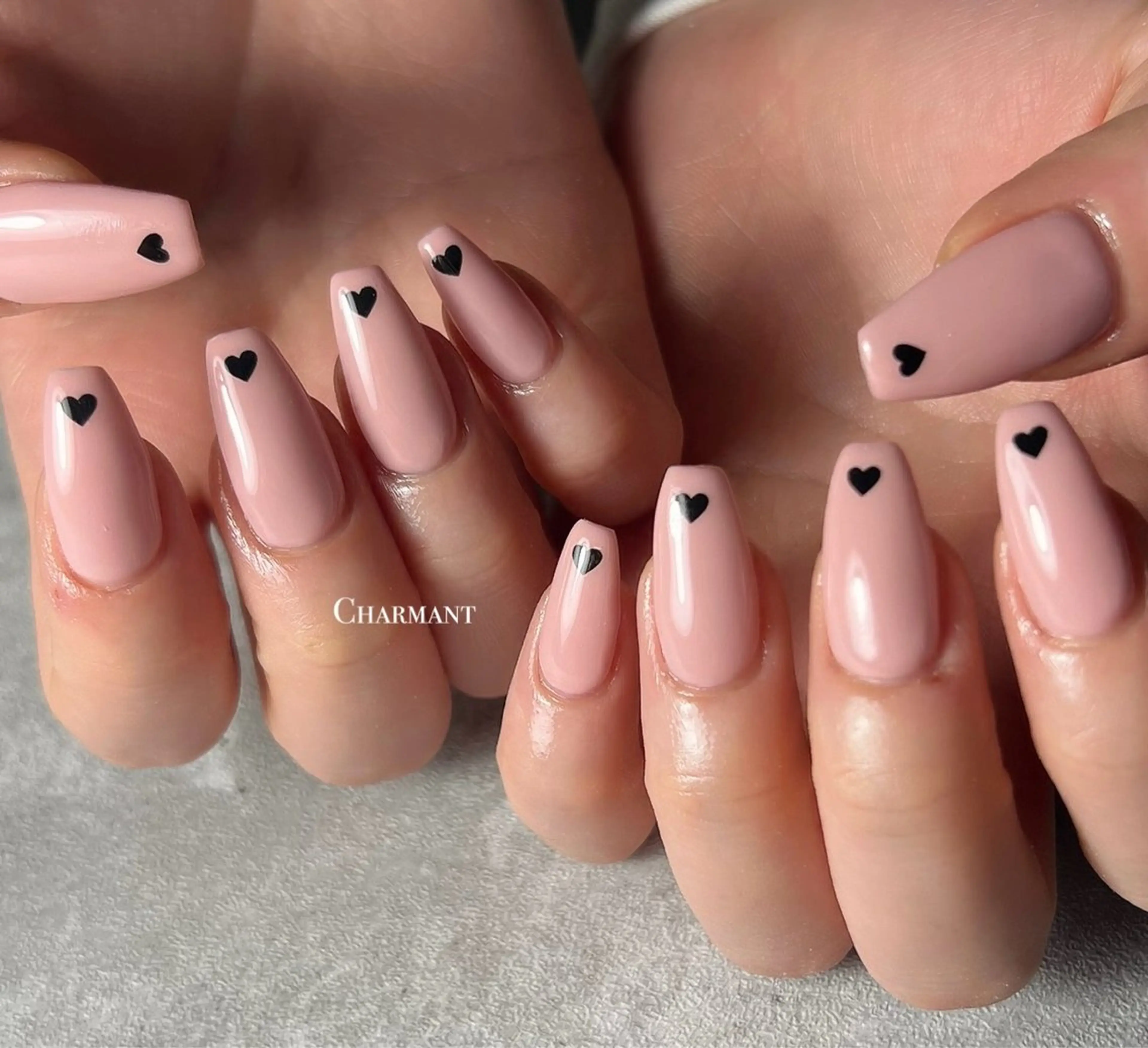 ネイル ハンドネイル Minako 【Charmant】のネイルデザイン