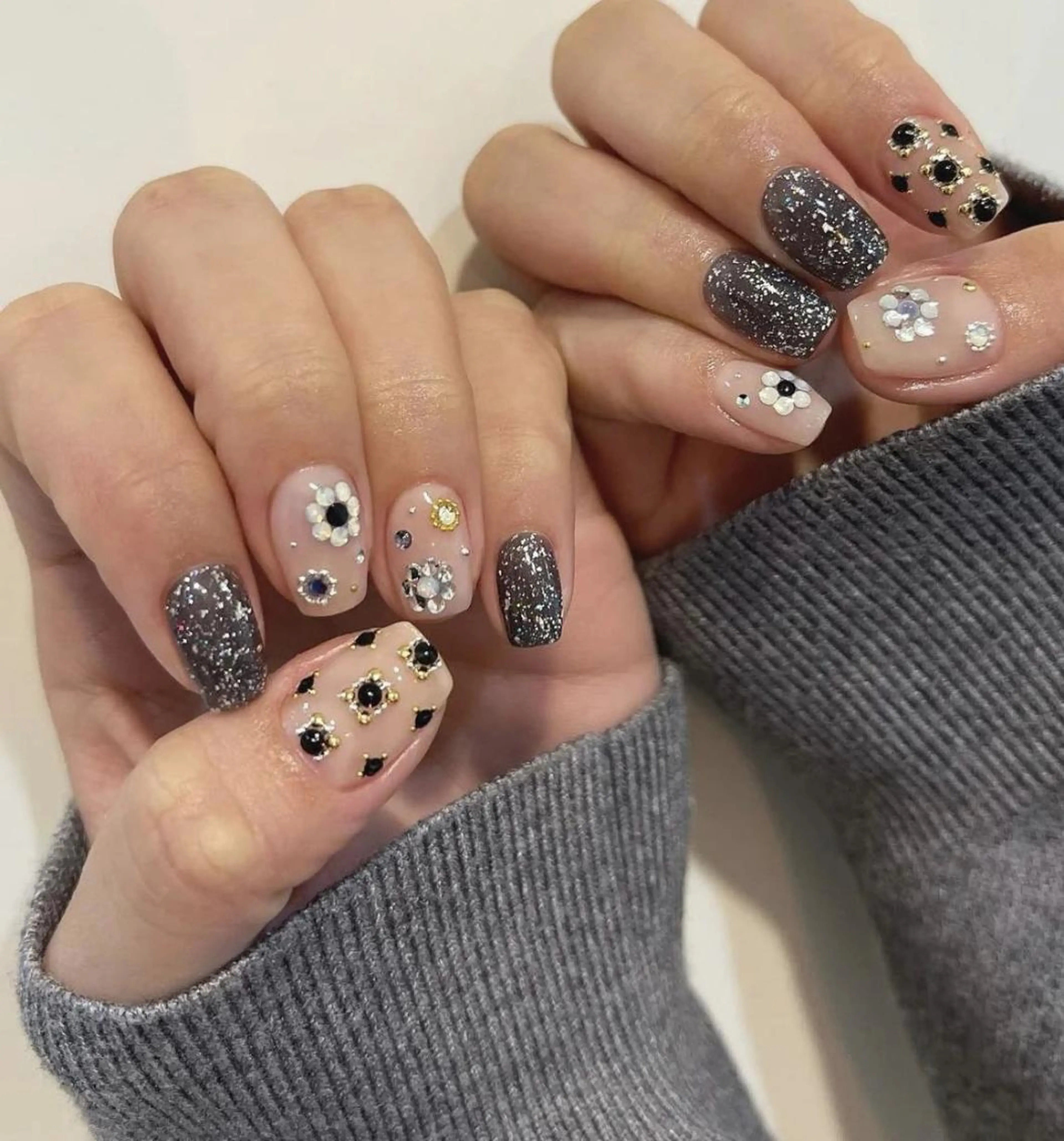 ネイル Queens マオのネイルデザイン