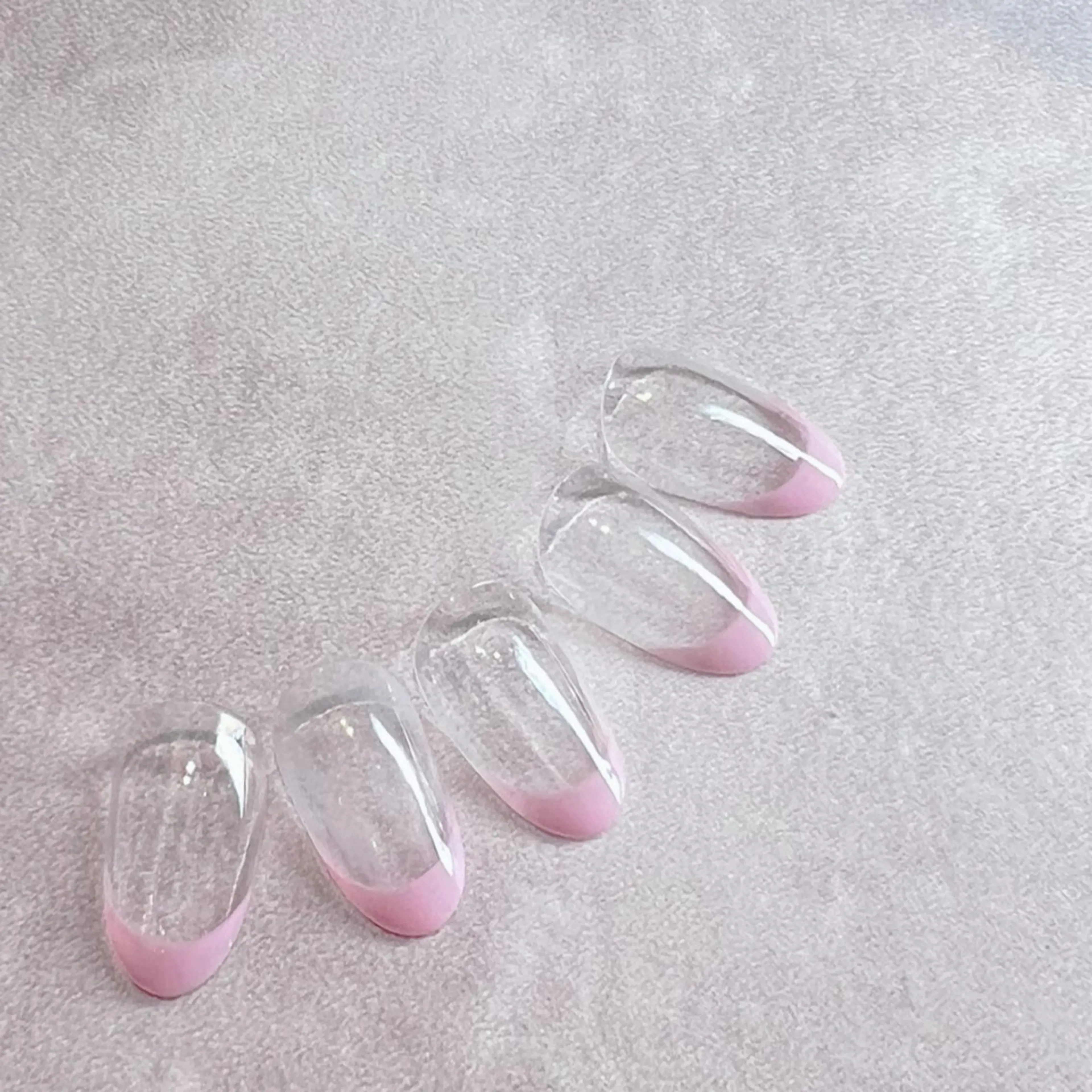 オフ有り●クリアベースフレンチ（ジェルオフ・クイックケア込み）の写真