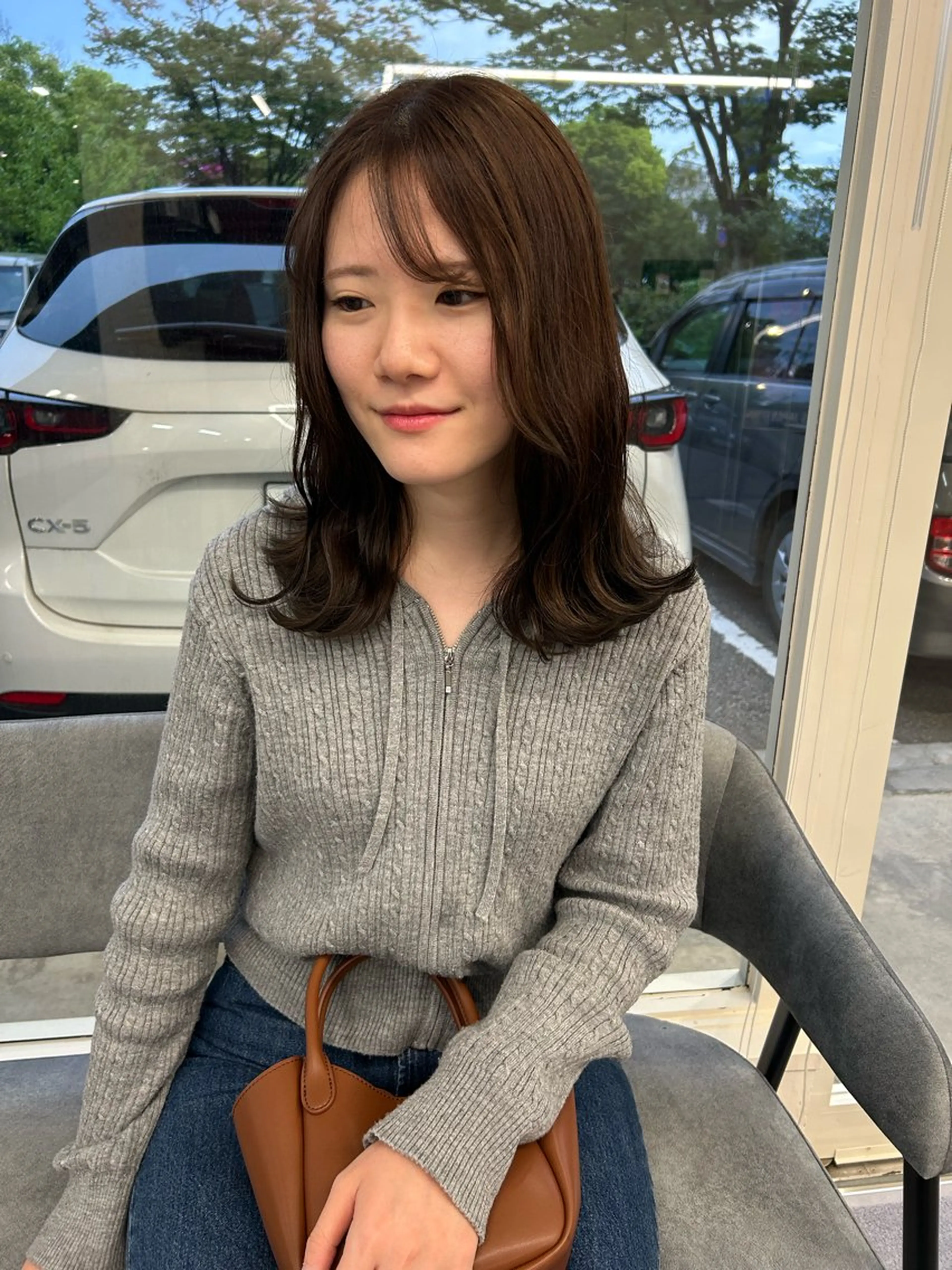ツヤツヤカラー＋トリートメント/9,900→5,500の写真