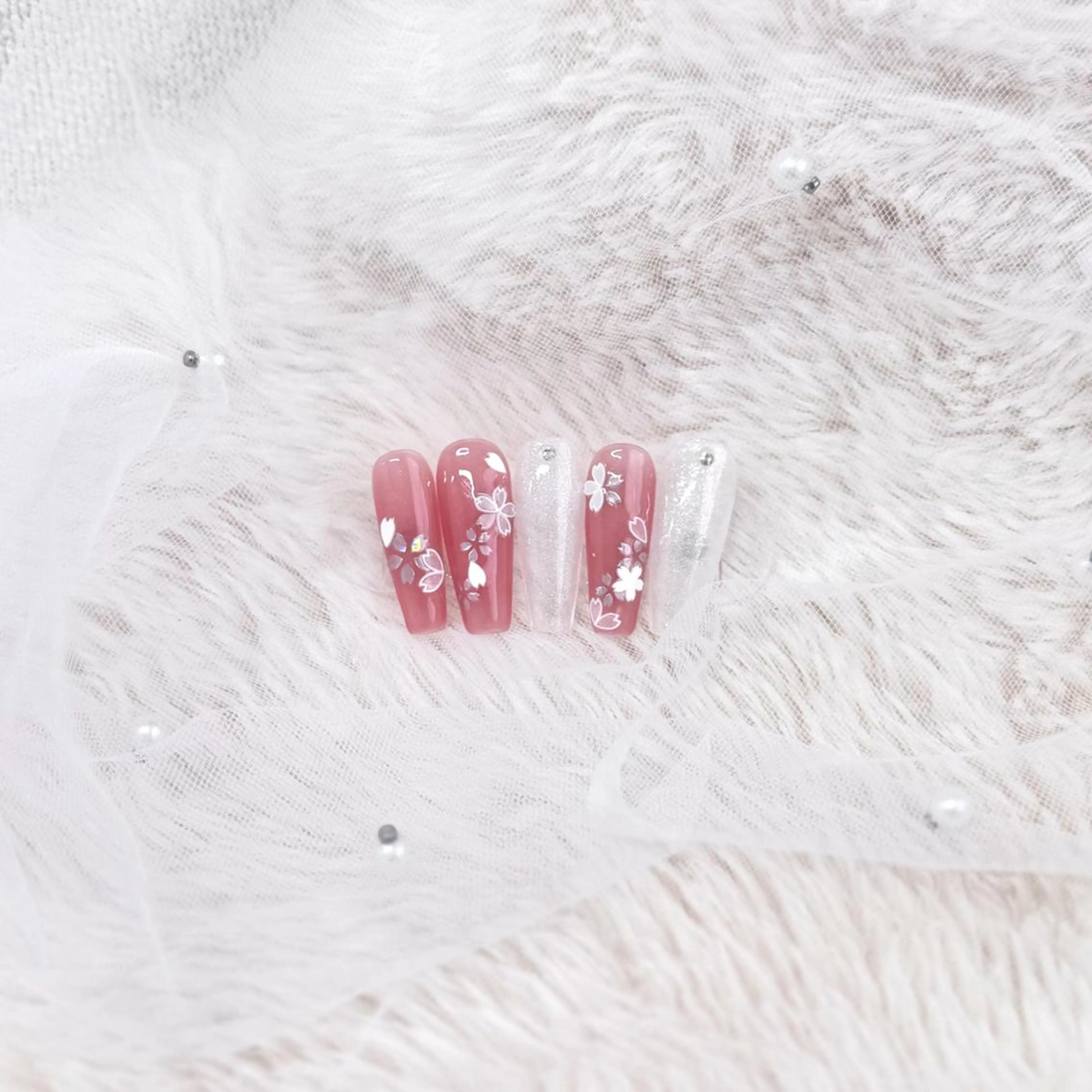 ネイル 桜ネイル ピンク 春ネイル Eyedor まつパ／眉毛専門店のマツエク・マツパデザイン